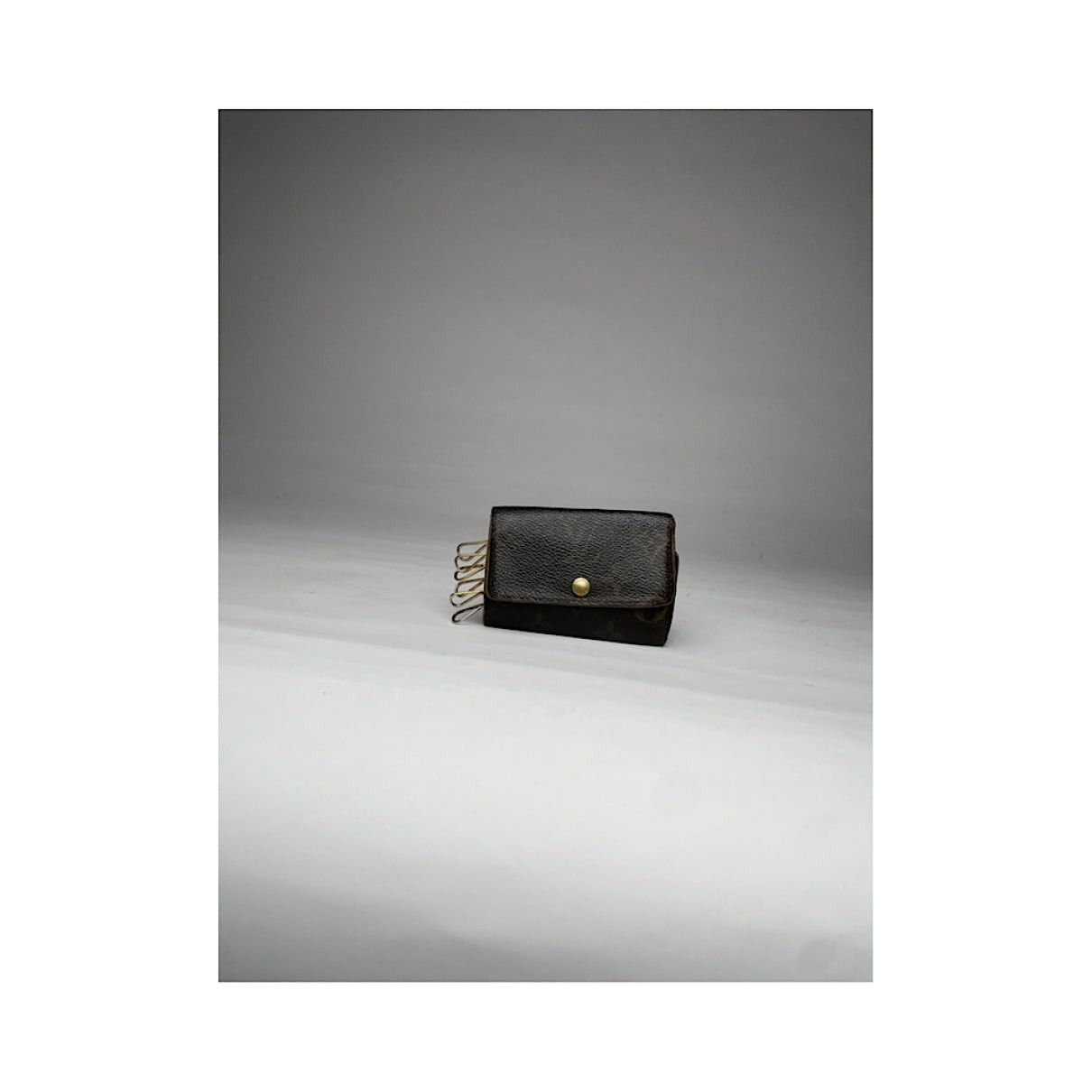 Louis Vuitton Lockme Brown Leather Purse Size ONE SIZE - 2 Thumbnail