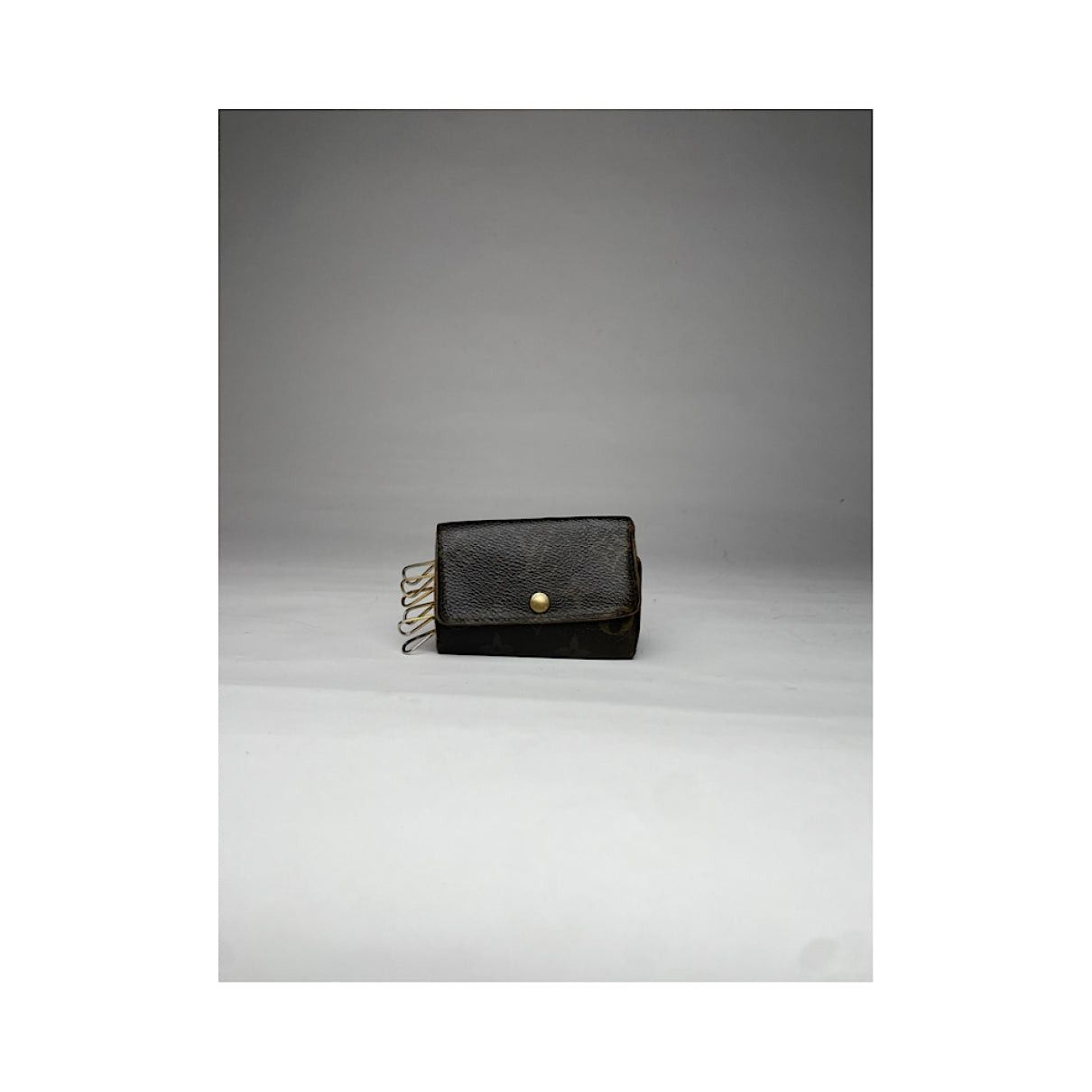 Louis Vuitton Lockme Brown Leather Purse Size ONE SIZE - 3 Thumbnail