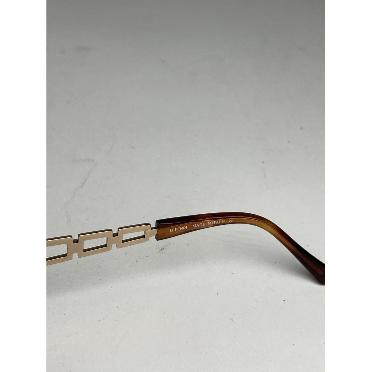 Fendi Gold Metal Sunglasses Size ONE SIZE - 4 Thumbnail