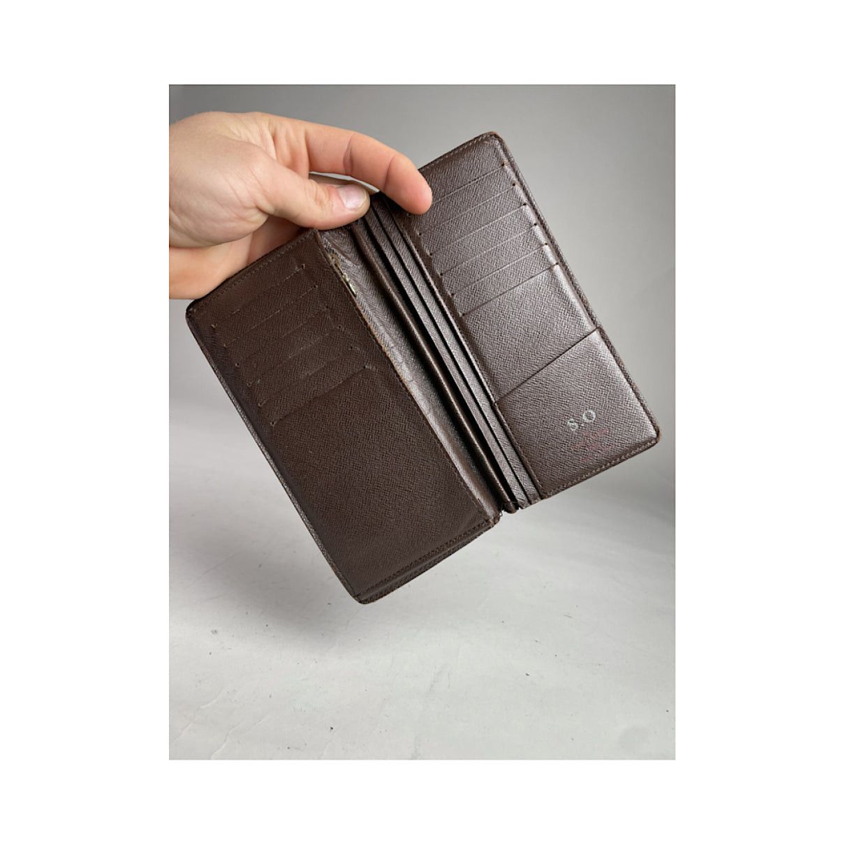 Louis Vuitton Passport cover Brown Leather Purse Size ONE SIZE - 5 Thumbnail