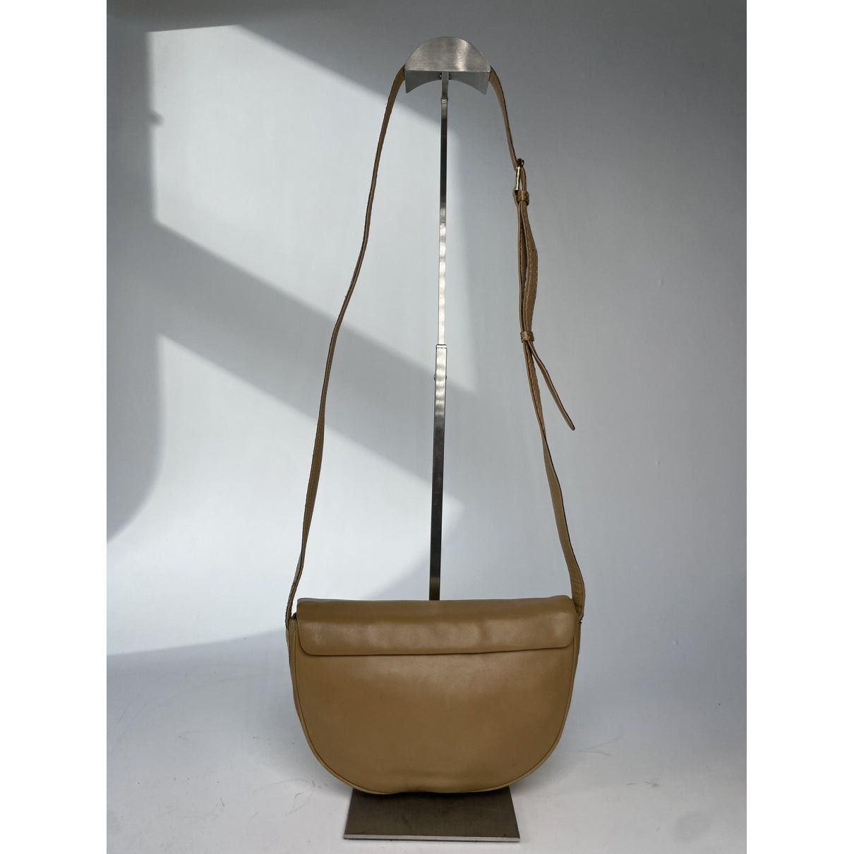 Givenchy Infinity Brown Leather Handbag Size ONE SIZE - 5 Thumbnail