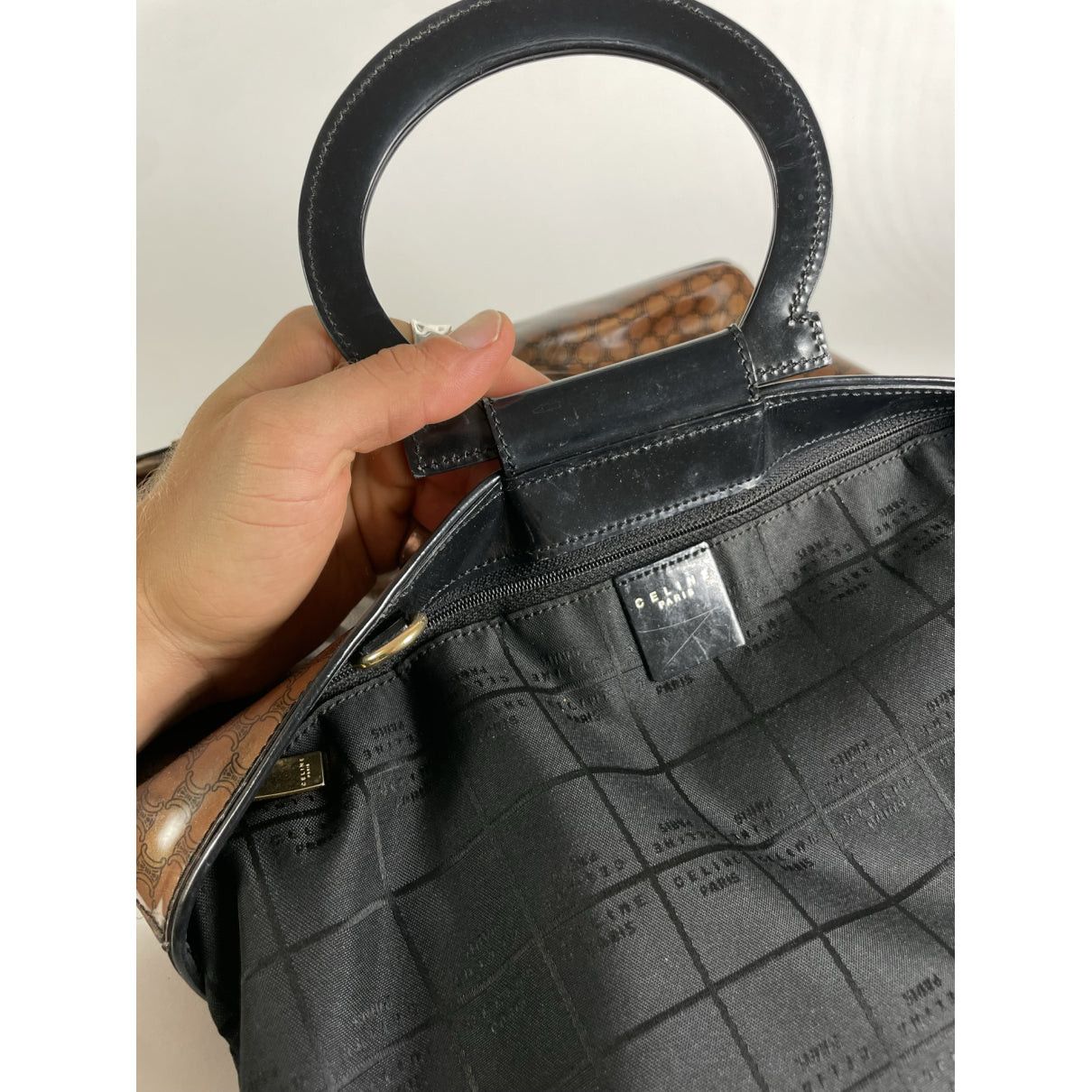Celine Ring Brown Patent Leather Handbag Size ONE SIZE - 5 Thumbnail