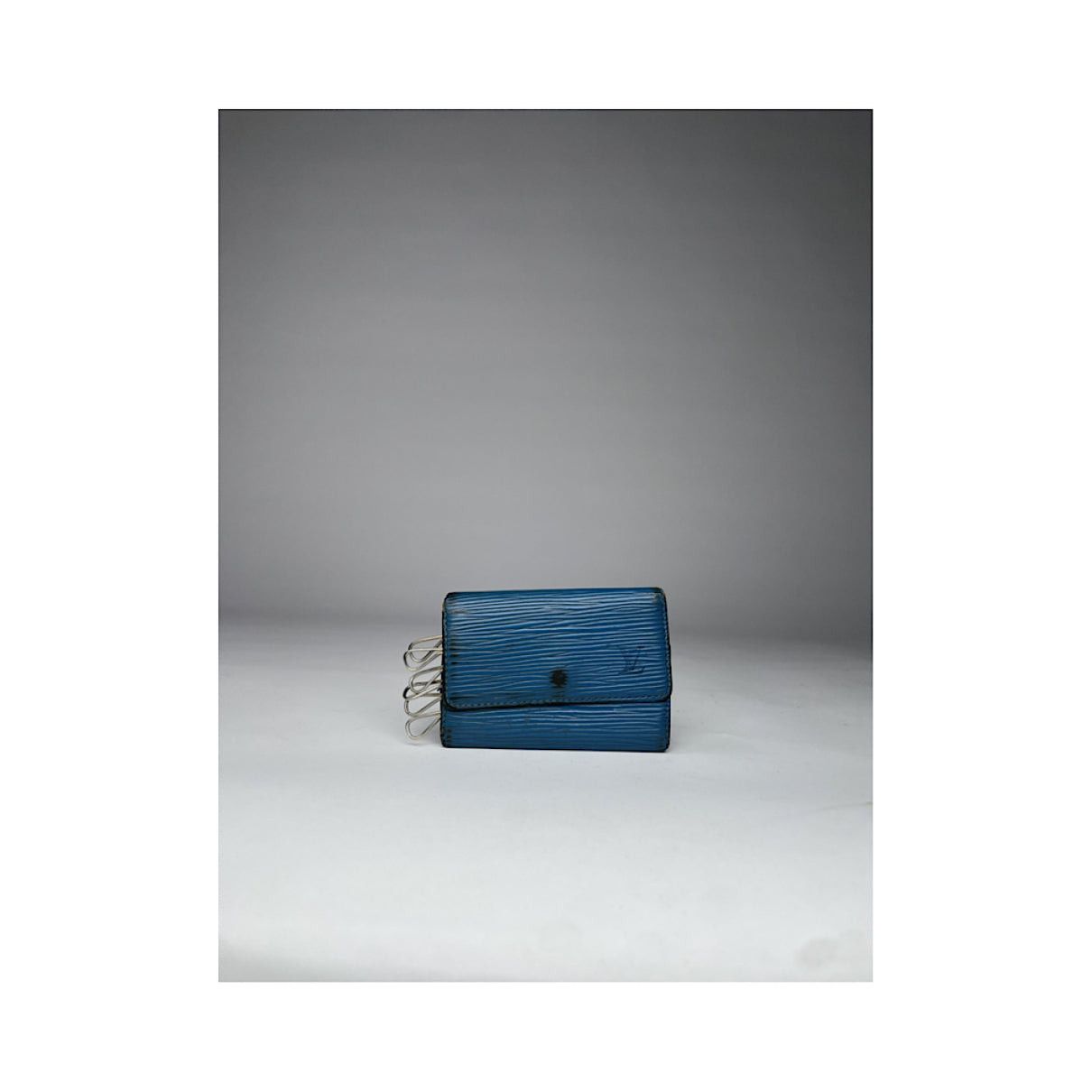 Louis Vuitton Lockme Blue Leather Purse Size ONE SIZE - 3 Thumbnail