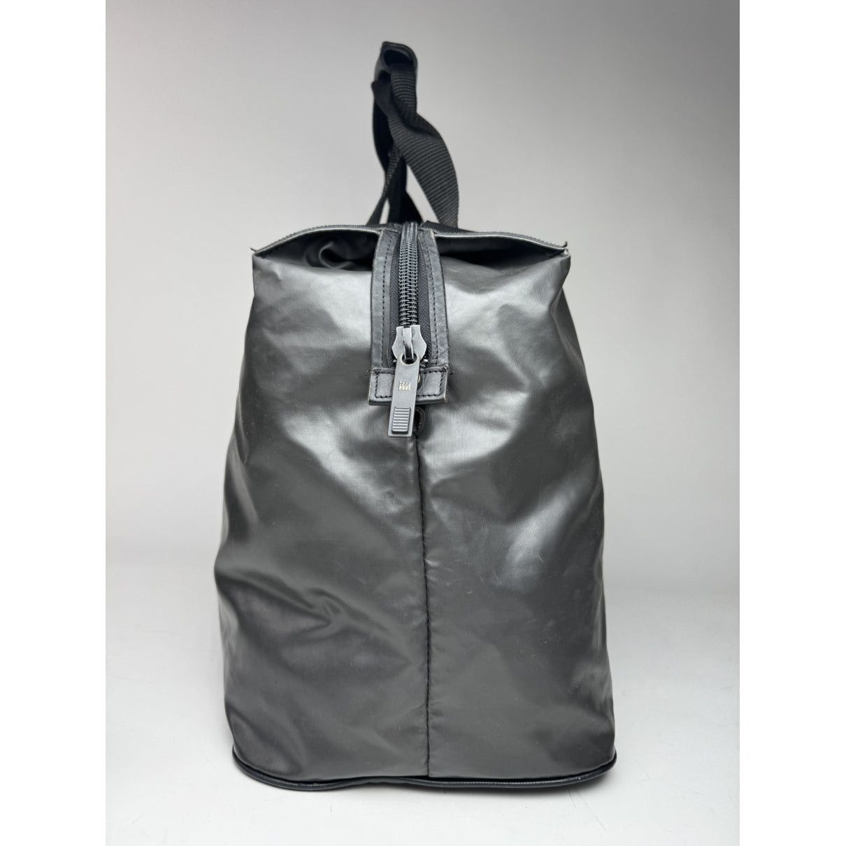 Issey Miyake Black Leather Travel Bag Size ONE SIZE - 3 Thumbnail