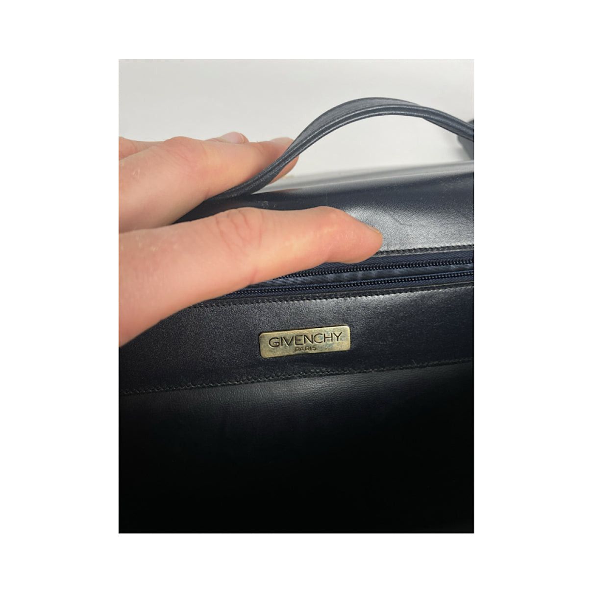 Givenchy Emblem Navy Patent Leather Handbag Size ONE SIZE - 2 Thumbnail