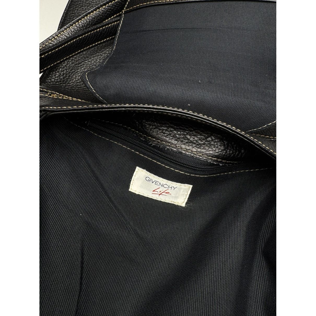 Givenchy Whip Black Leather Handbag Size ONE SIZE - 4 Thumbnail