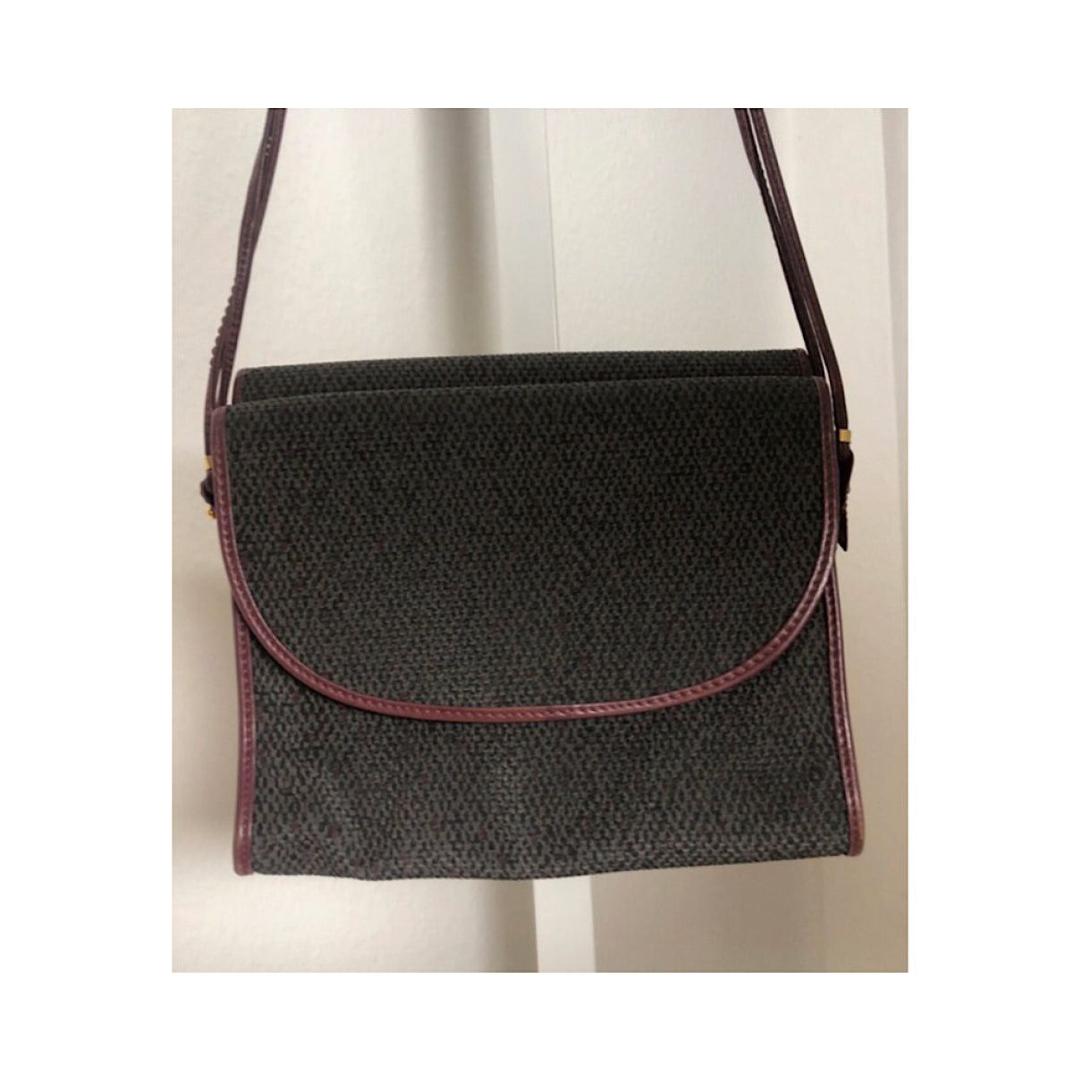 Yves Saint Laurent Grey Leather Handbag Size ONE SIZE - 3 Thumbnail