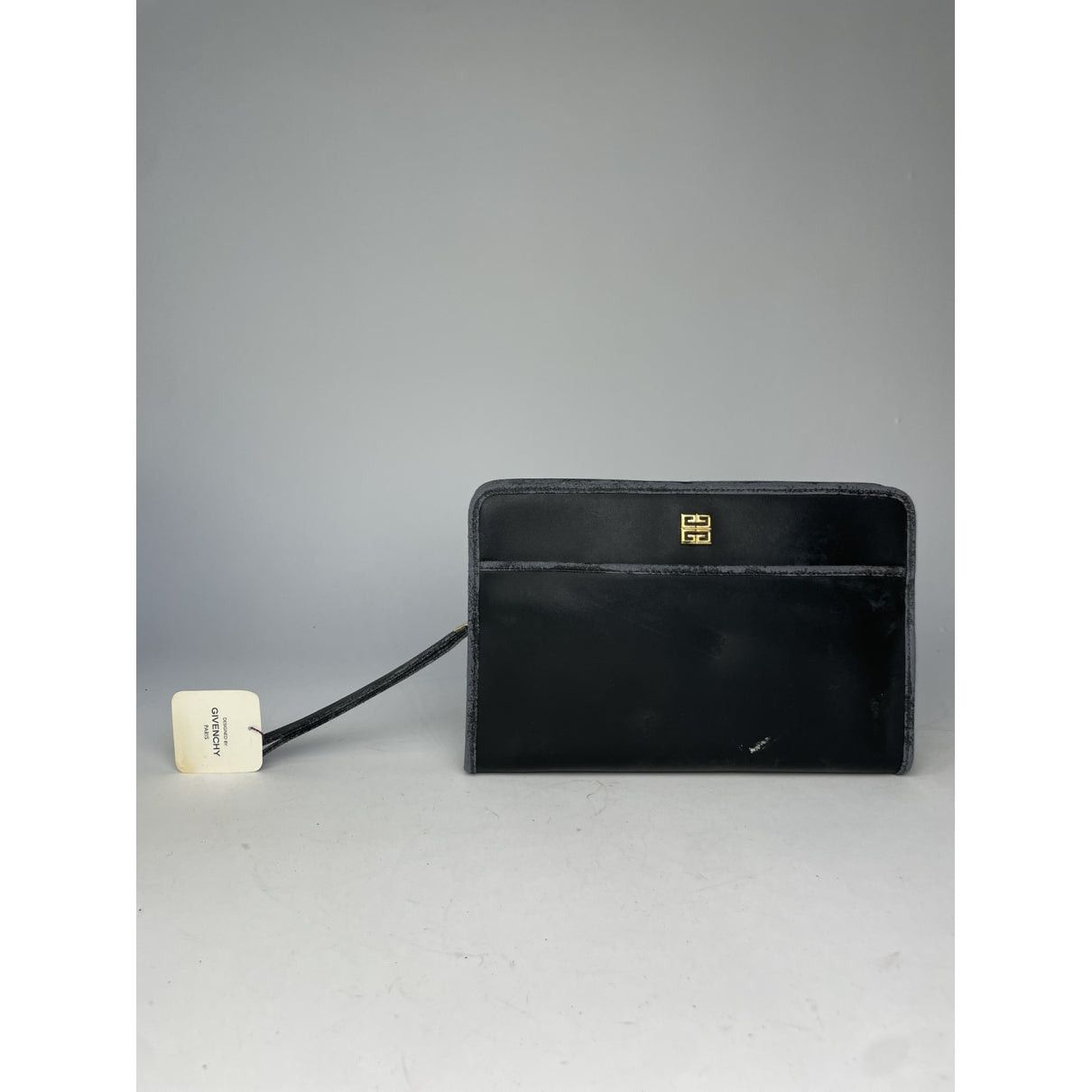 Givenchy Emblem Black Leather Clutch Bag Size ONE SIZE - 2 Thumbnail