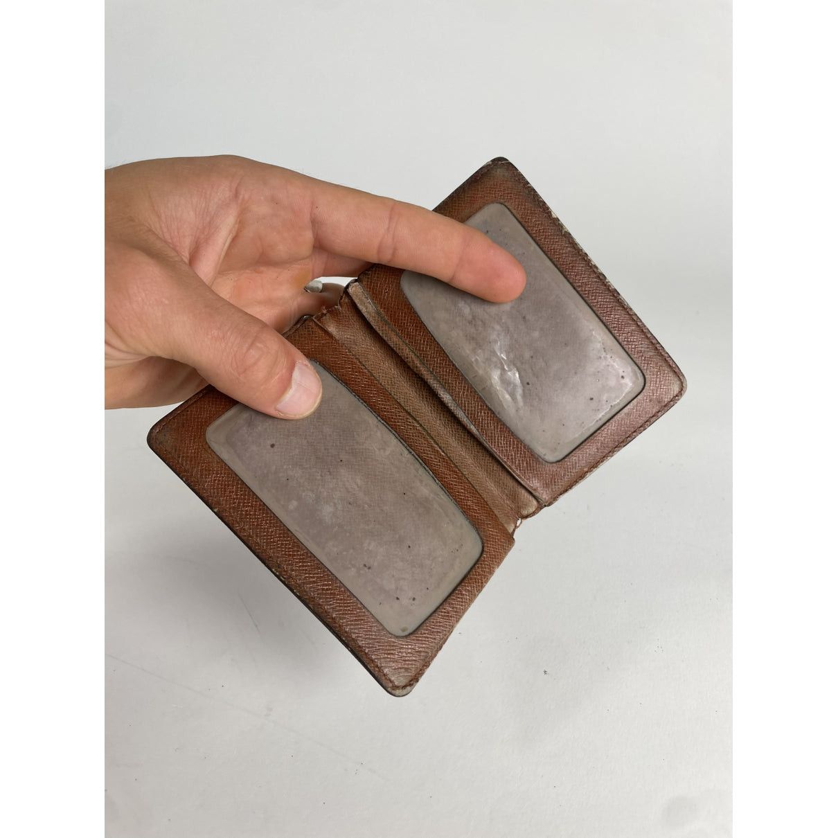 Louis Vuitton Brown Leather Purse Size ONE SIZE - 4 Thumbnail