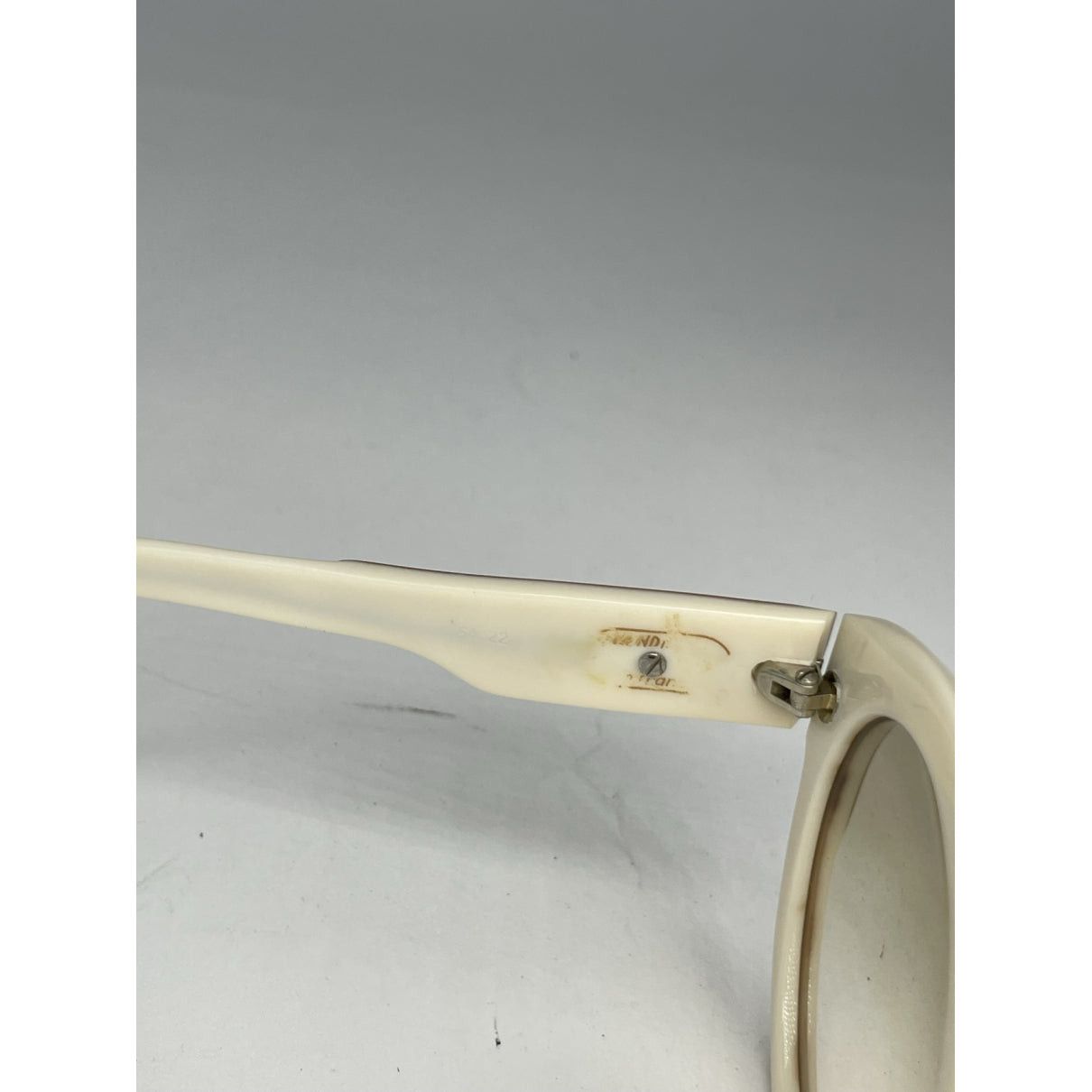 Celine White Plastic Sunglasses Size ONE SIZE - 3 Thumbnail