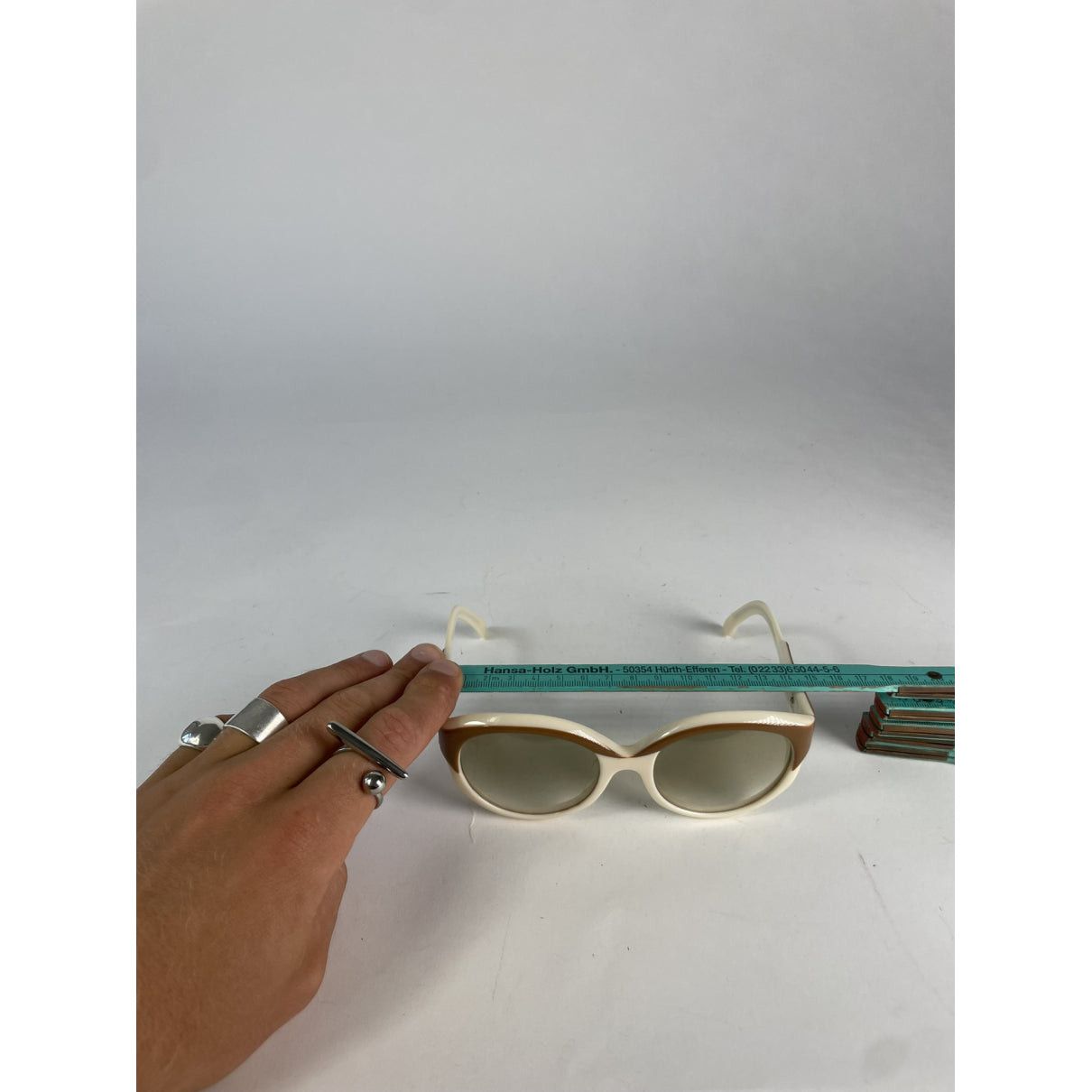 Celine White Plastic Sunglasses Size ONE SIZE - 5 Thumbnail
