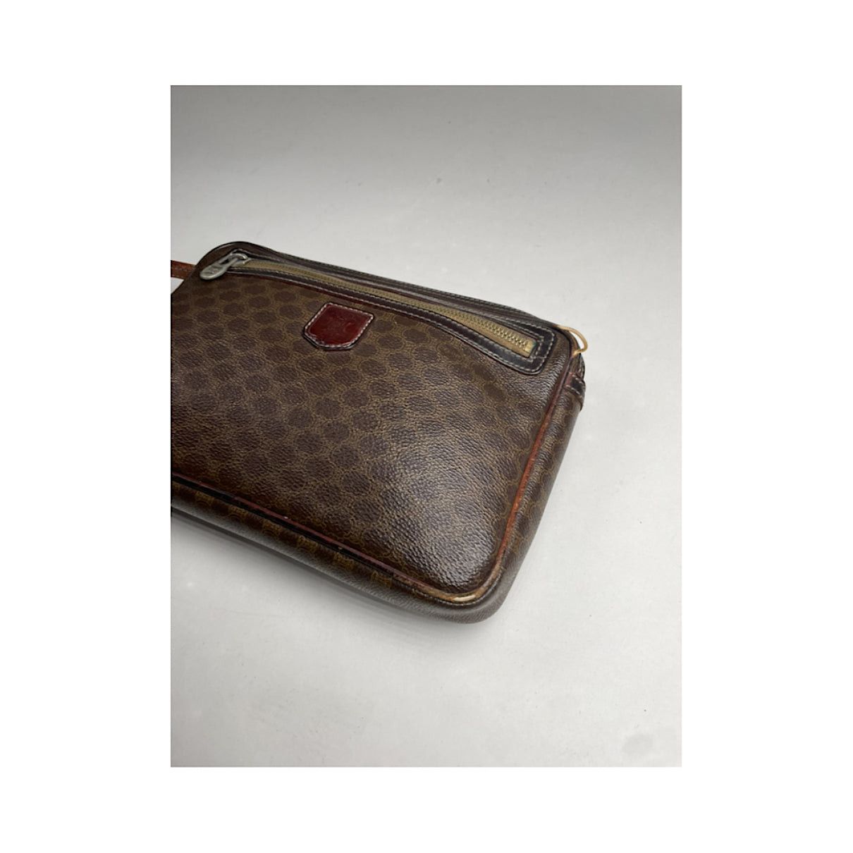 Celine Triomphe Vintage Brown Leather Clutch Bag Size ONE SIZE - 2 Thumbnail
