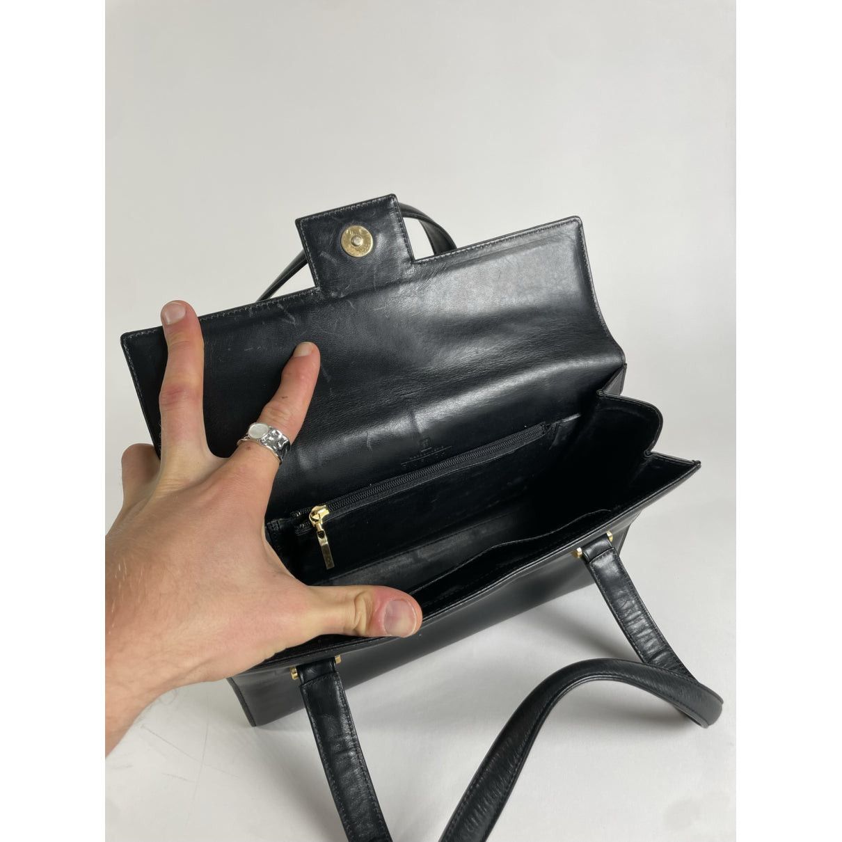 Givenchy 4G Black Leather Handbag Size ONE SIZE - 2 Thumbnail