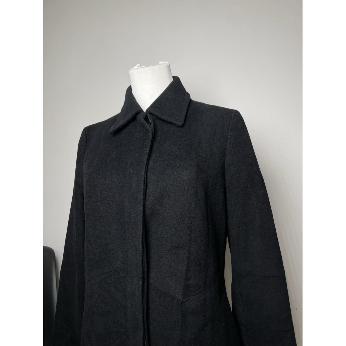 Burberry Sandringham Black Wool Trench Coat Size L / US 10 / IT 46 - 2 Thumbnail