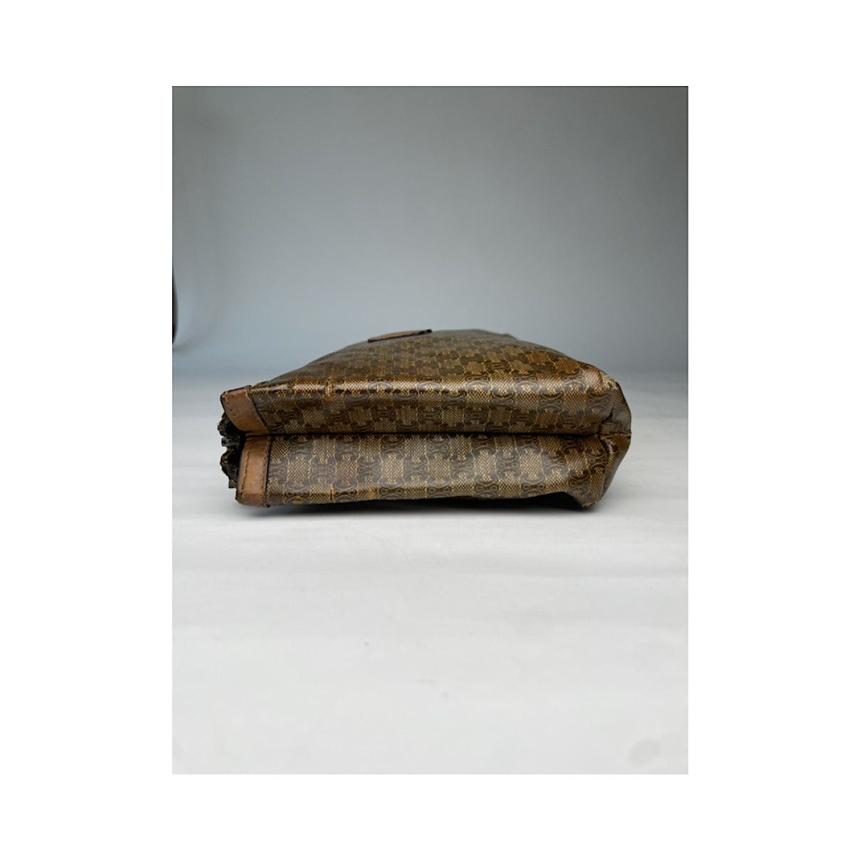 Celine Triomphe Vintage Brown Leather Clutch Bag Size ONE SIZE - 5 Thumbnail