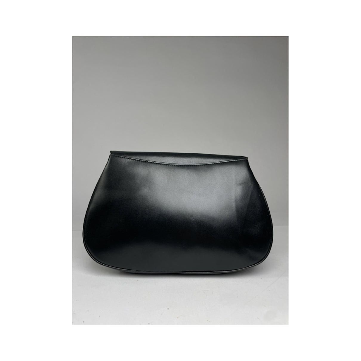 Givenchy Bow Cut Black Patent Leather Clutch Bag Size ONE SIZE - 2 Thumbnail