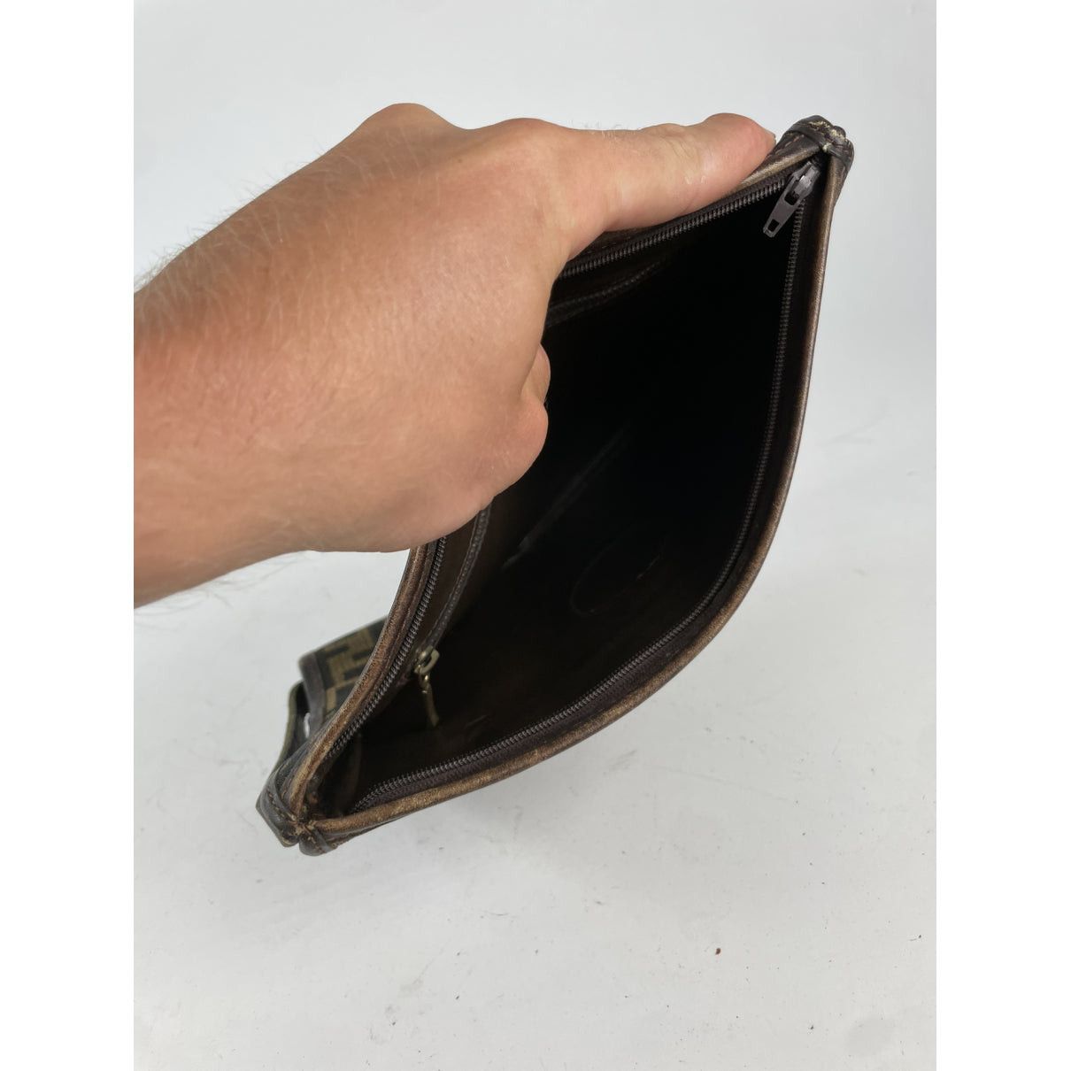 Fendi Baguette Brown Cotton Clutch Bag Size ONE SIZE - 3 Thumbnail
