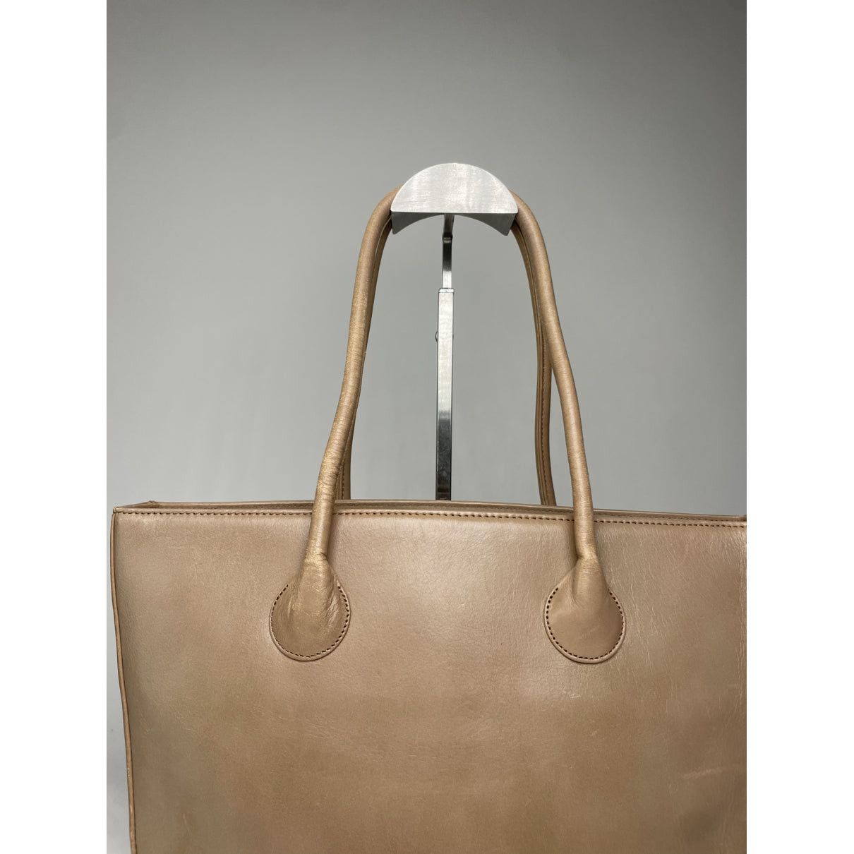 Issey Miyake Beige Leather Handbag Size ONE SIZE - 5 Thumbnail