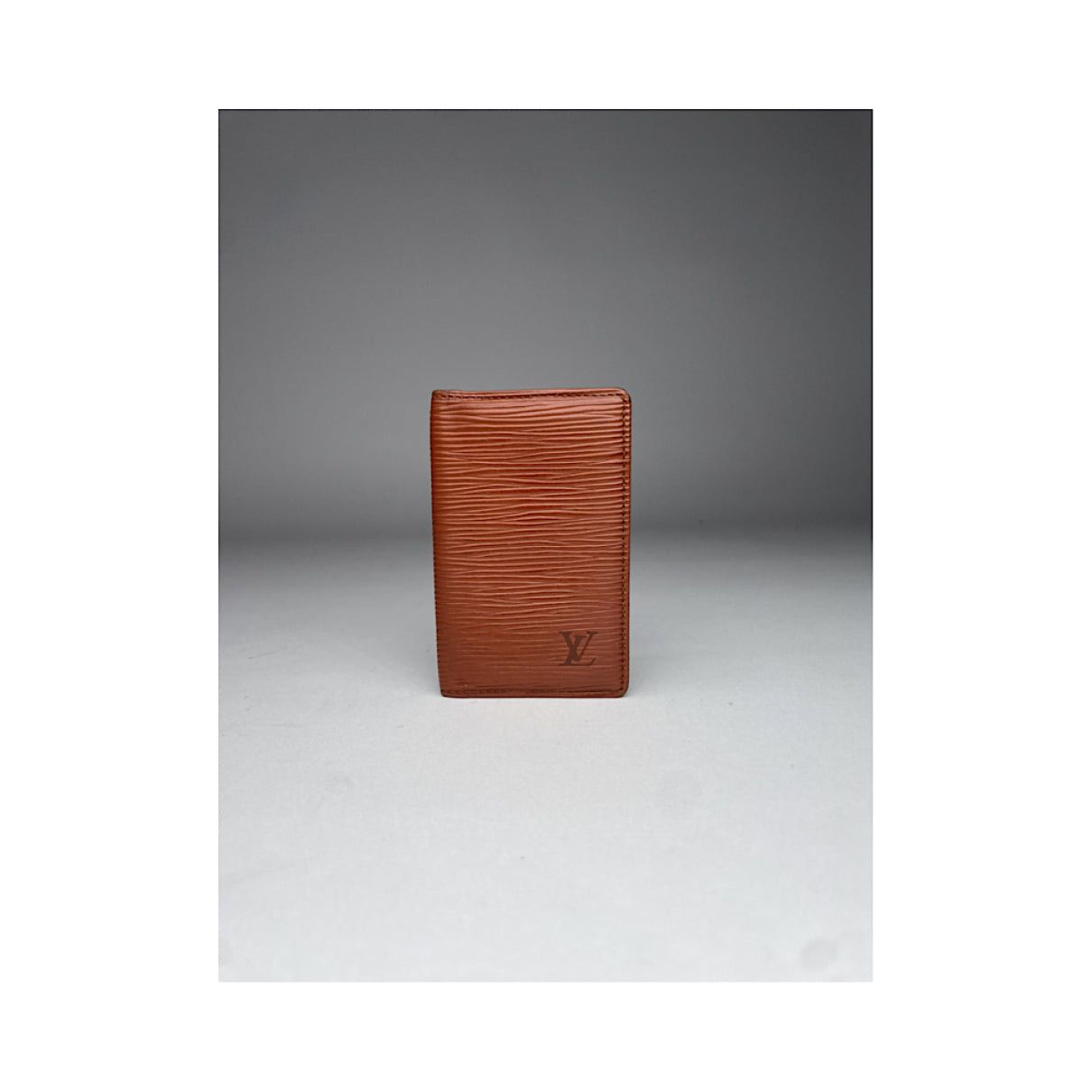 Louis Vuitton Brown Leather Purse Size ONE SIZE - 2 Thumbnail
