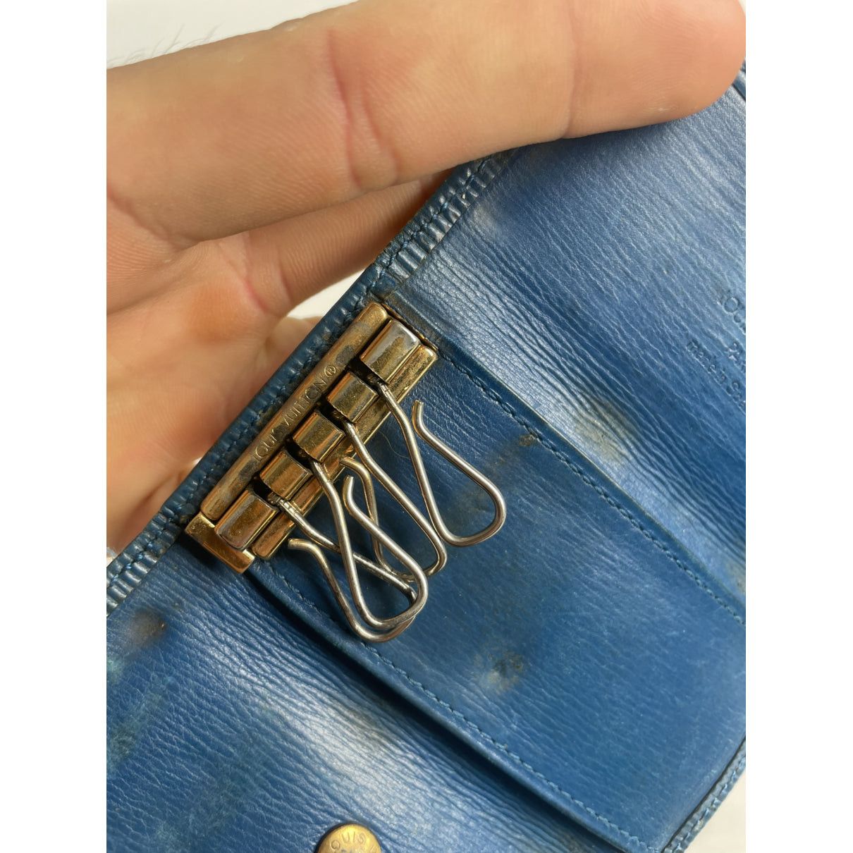 Louis Vuitton Lockme Blue Leather Purse Size ONE SIZE - 5 Thumbnail