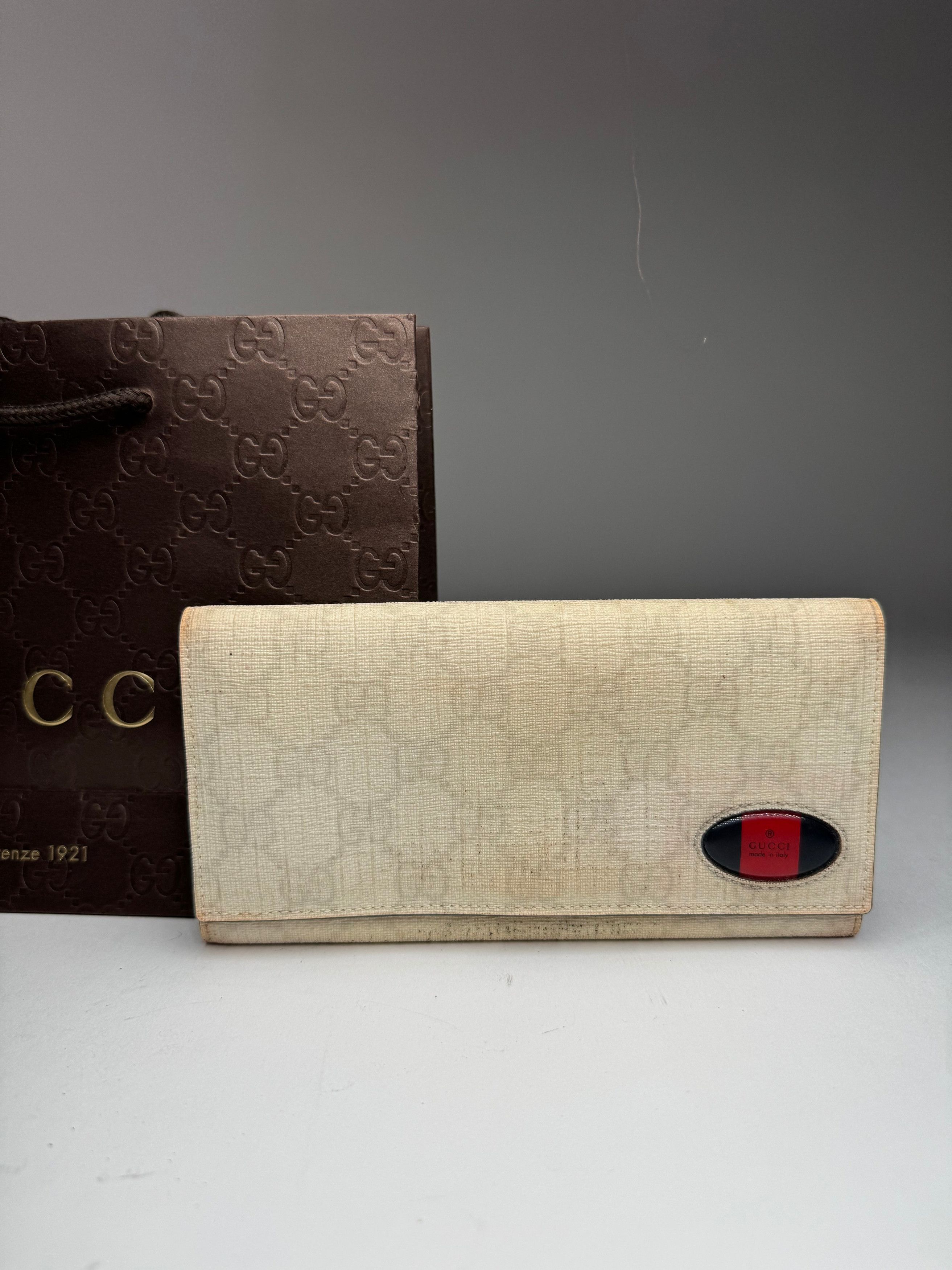 Gucci Vintage Monogram Leather Wallet White Size ONE SIZE - 12 Thumbnail