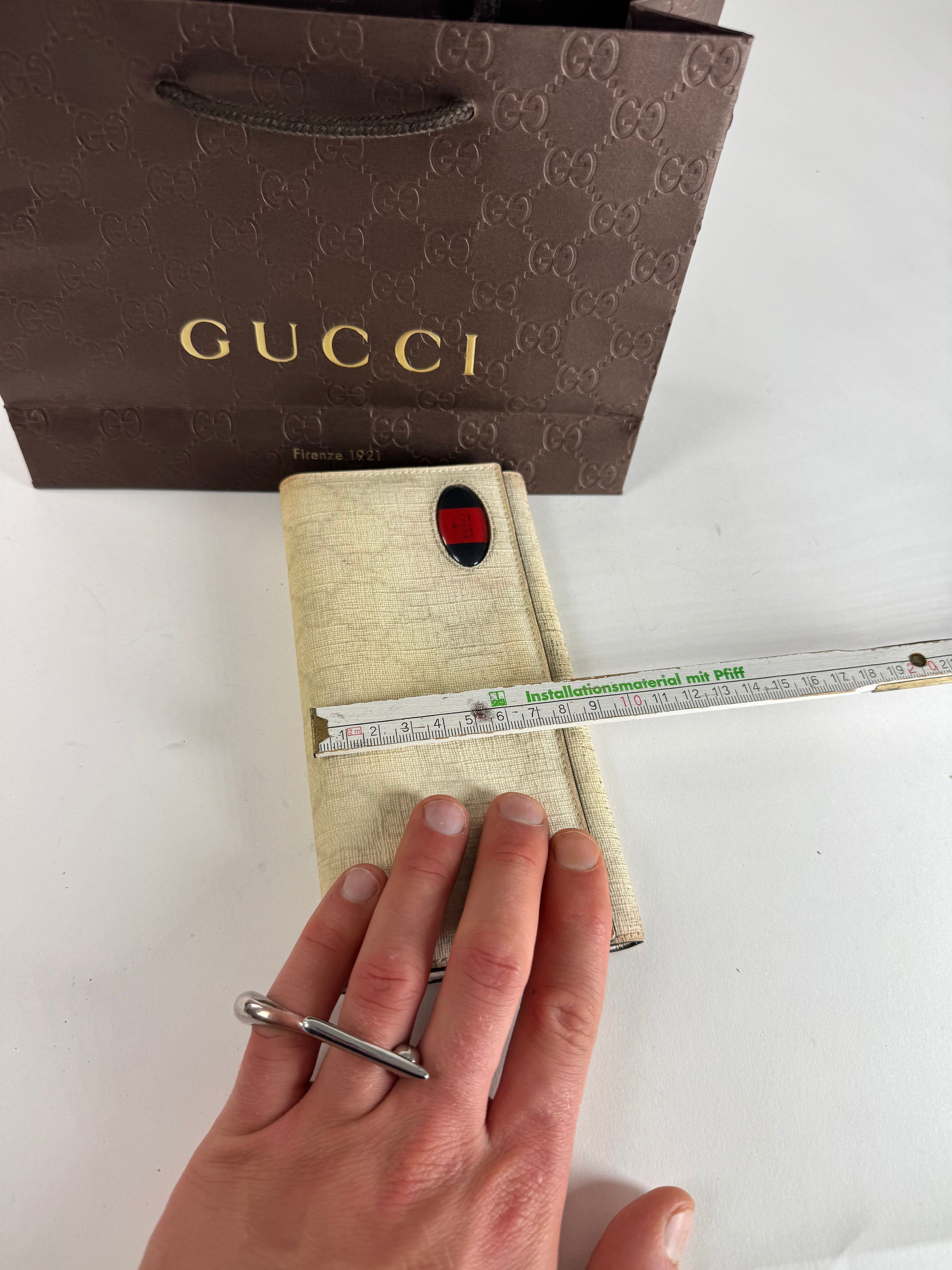 Gucci Vintage Monogram Leather Wallet White Size ONE SIZE - 11 Thumbnail