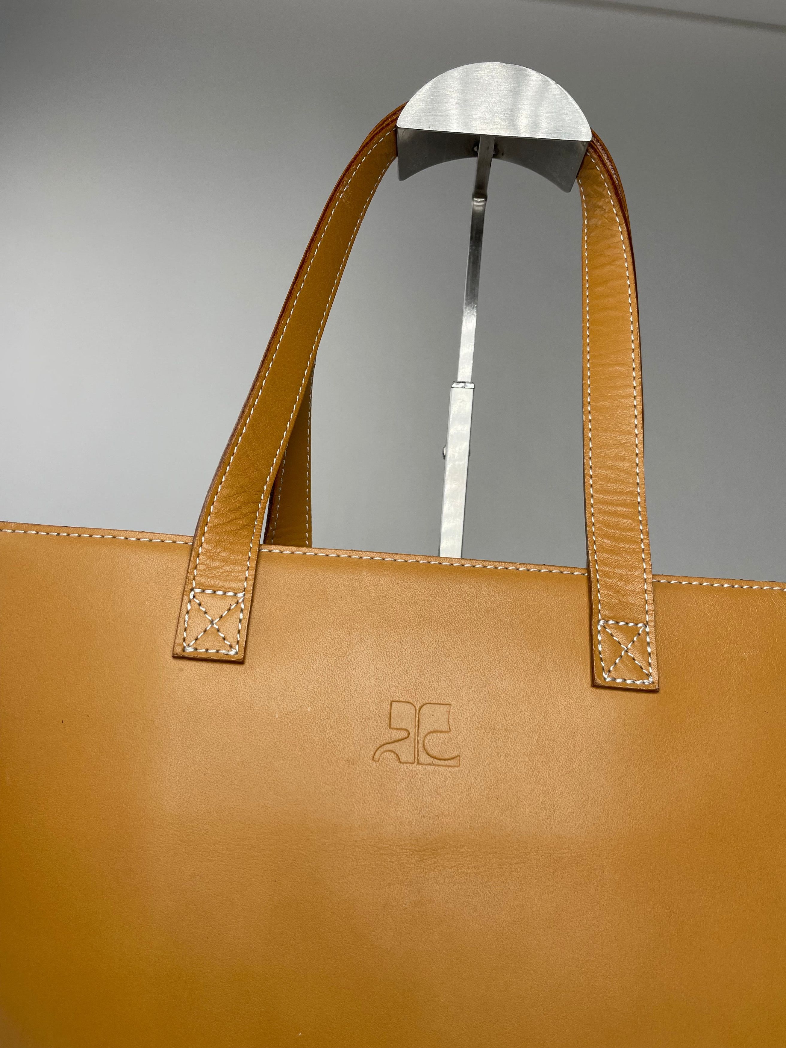 Courreges Vintage Paris Leather shopper Bag Kamel Size ONE SIZE - 7 Thumbnail