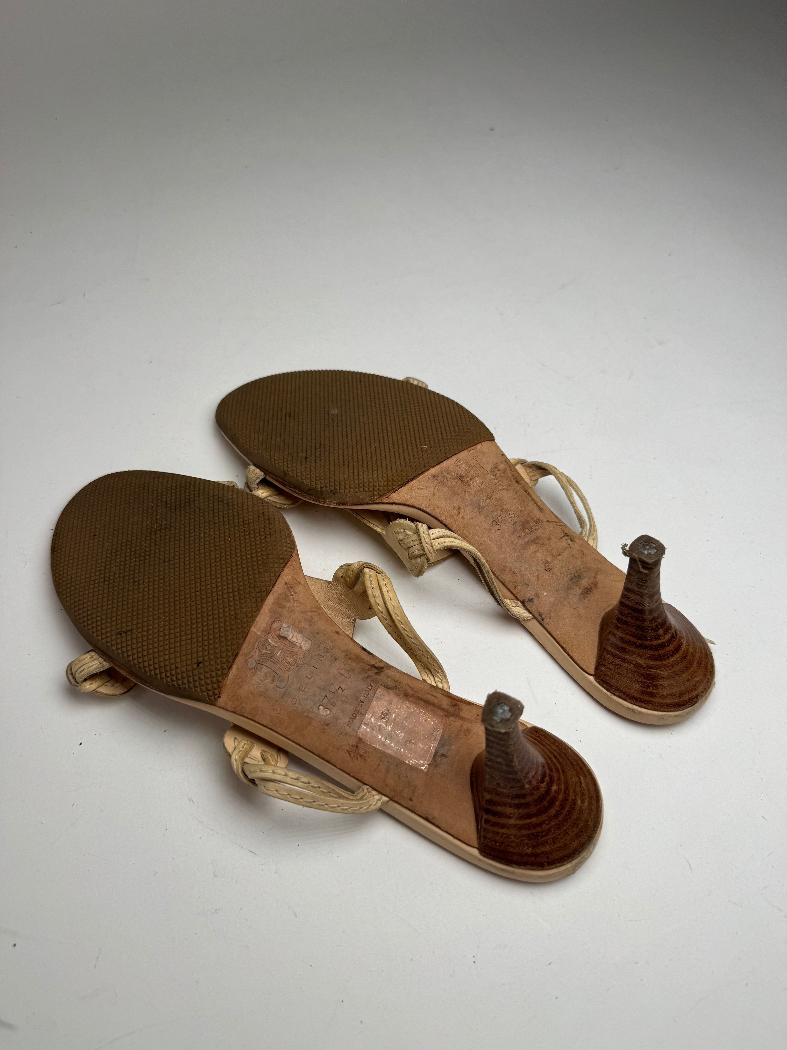Celine Vintage Paris Triomphe Leather Pumps beige 37 Size US 7 / IT 37 - 5 Thumbnail