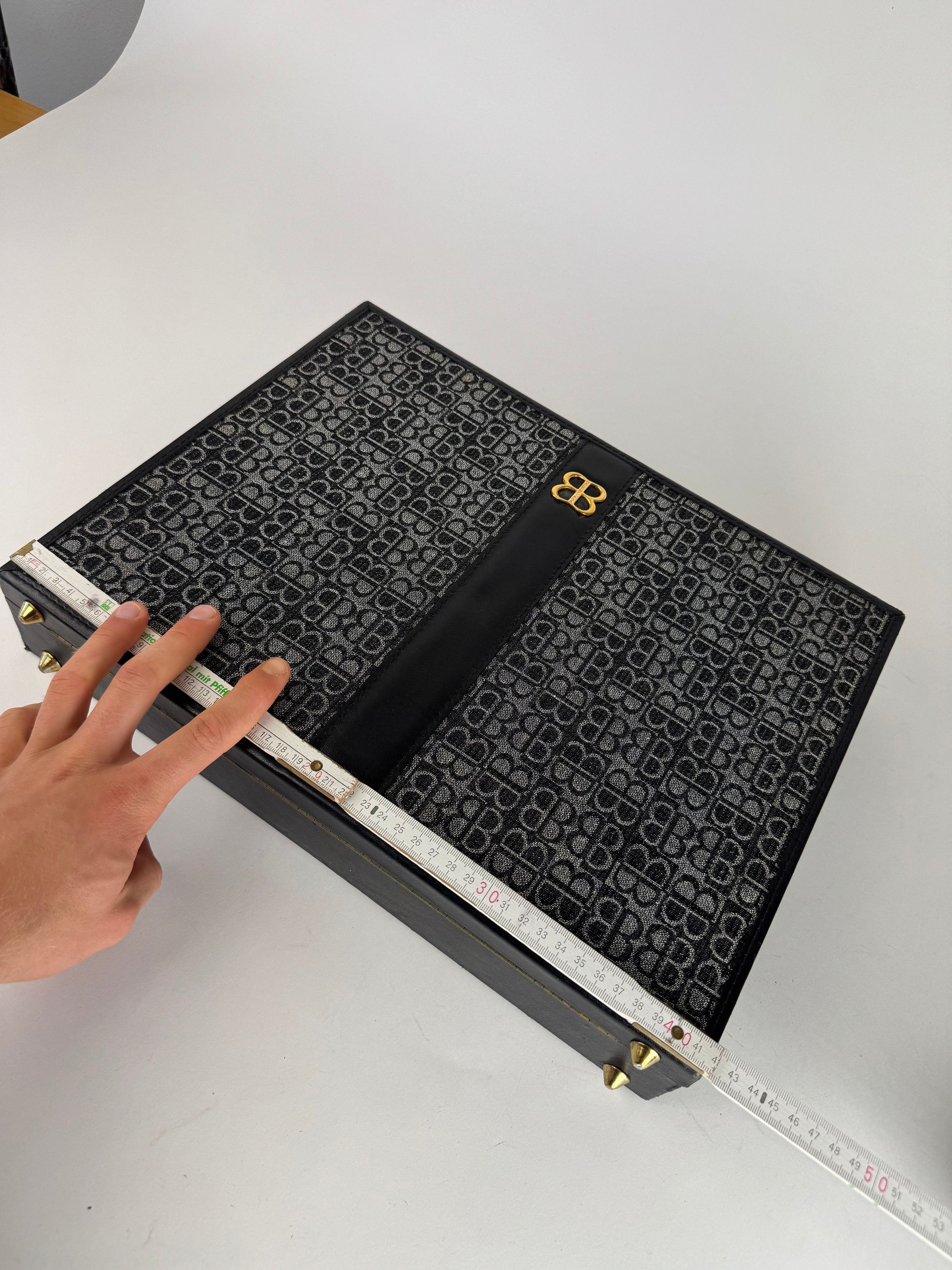 Balenciaga Vintage 70s Monogram Suitcase Size ONE SIZE - 14 Thumbnail