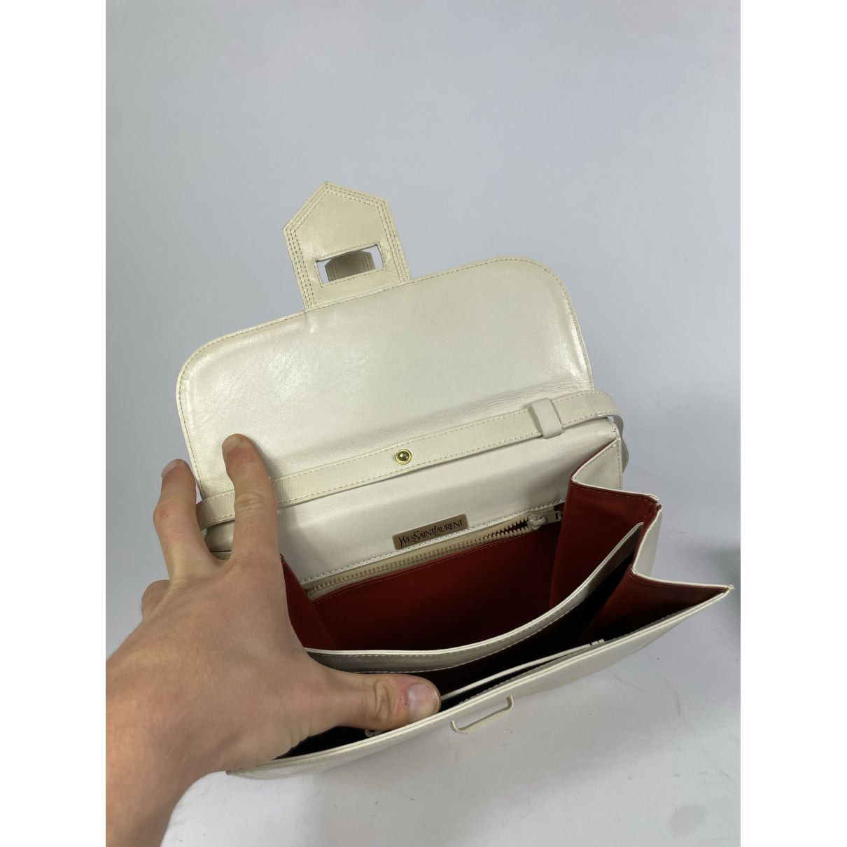 Yves Saint Laurent White Leather Handbag Size ONE SIZE - 5 Thumbnail