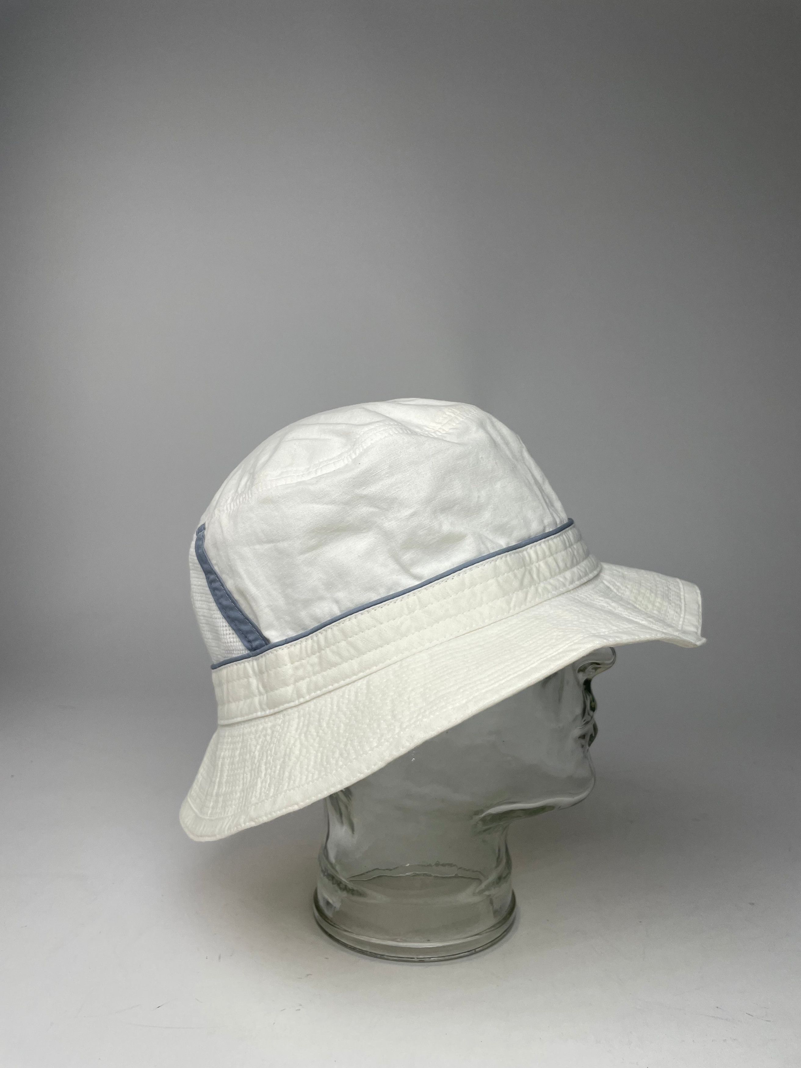 Givenchy Vintage Canvas Bucket Hat Unisex White Size ONE SIZE - 10 Thumbnail