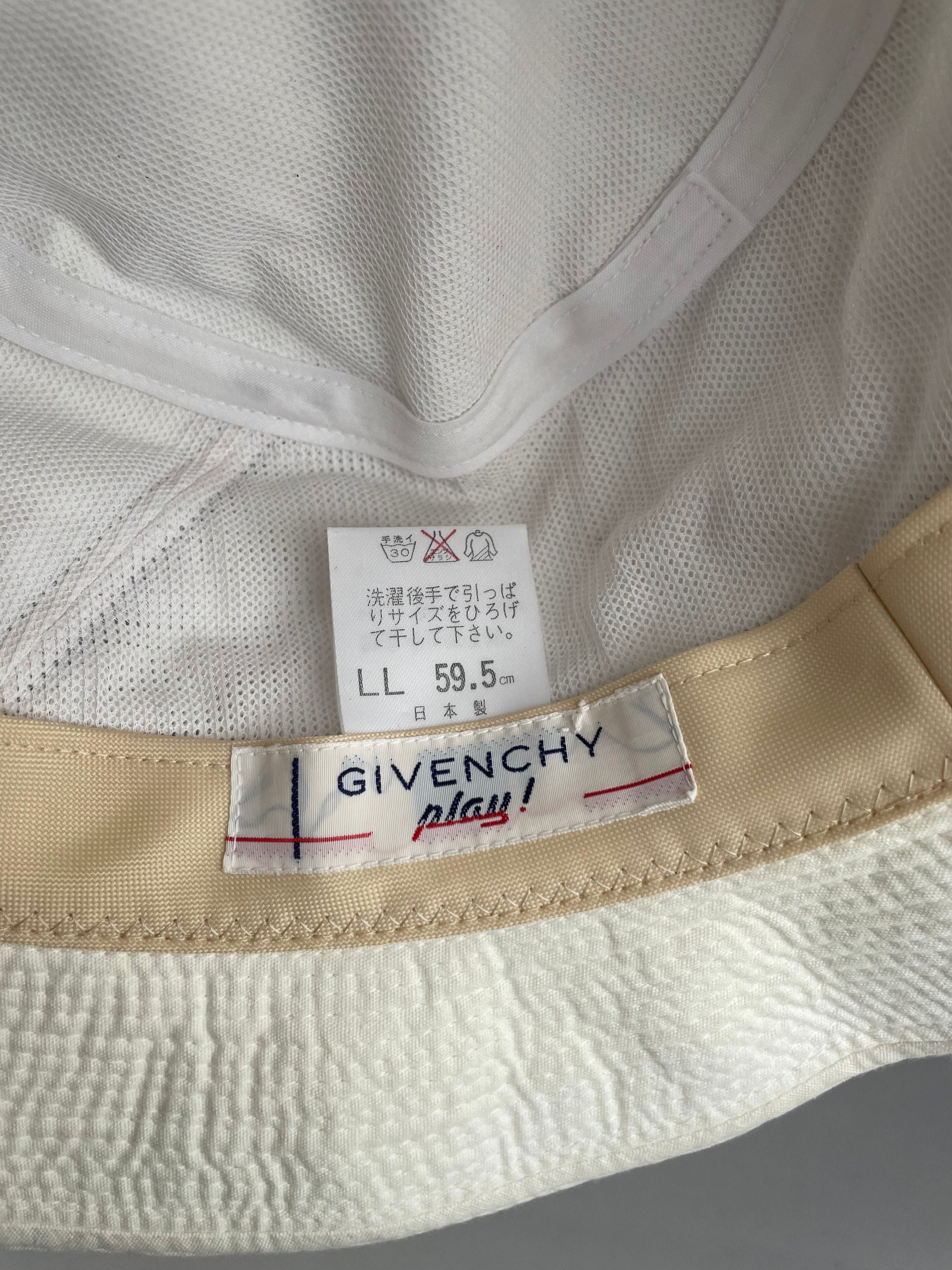 Givenchy Vintage Canvas Bucket Hat Unisex White Size ONE SIZE - 3 Thumbnail