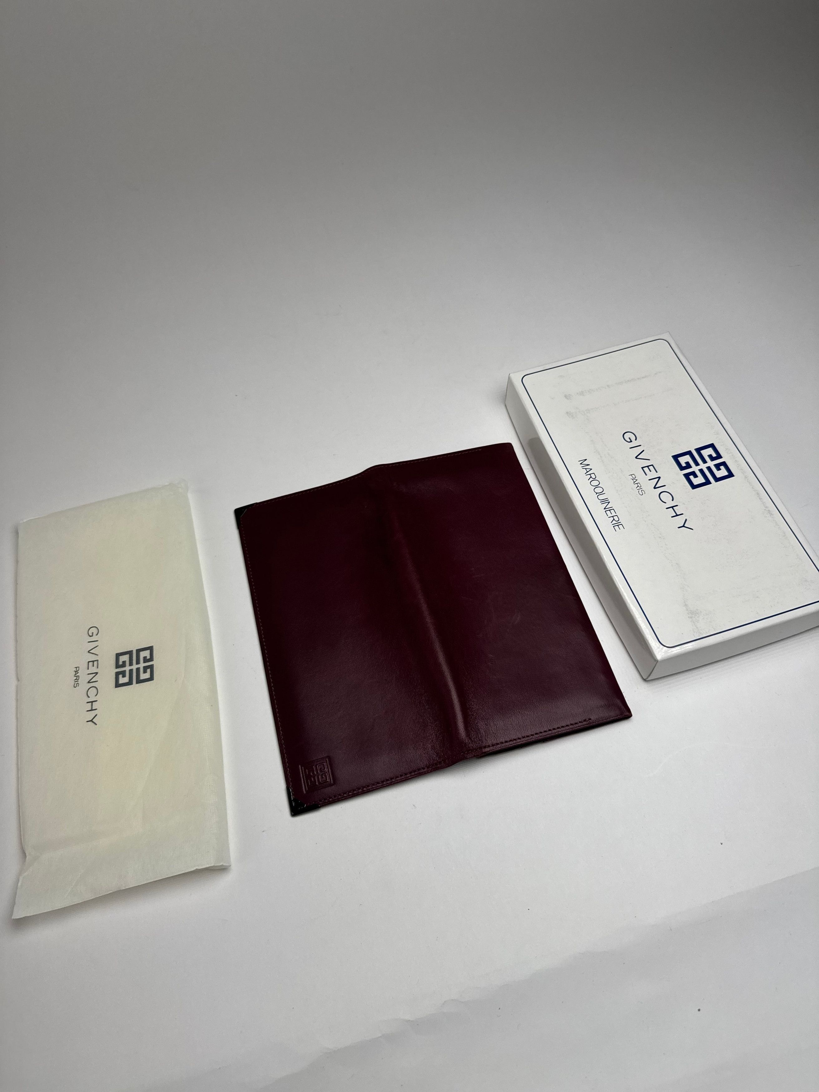 Givenchy Vintage Leather ID Holder burgundy Size ONE SIZE - 5 Thumbnail