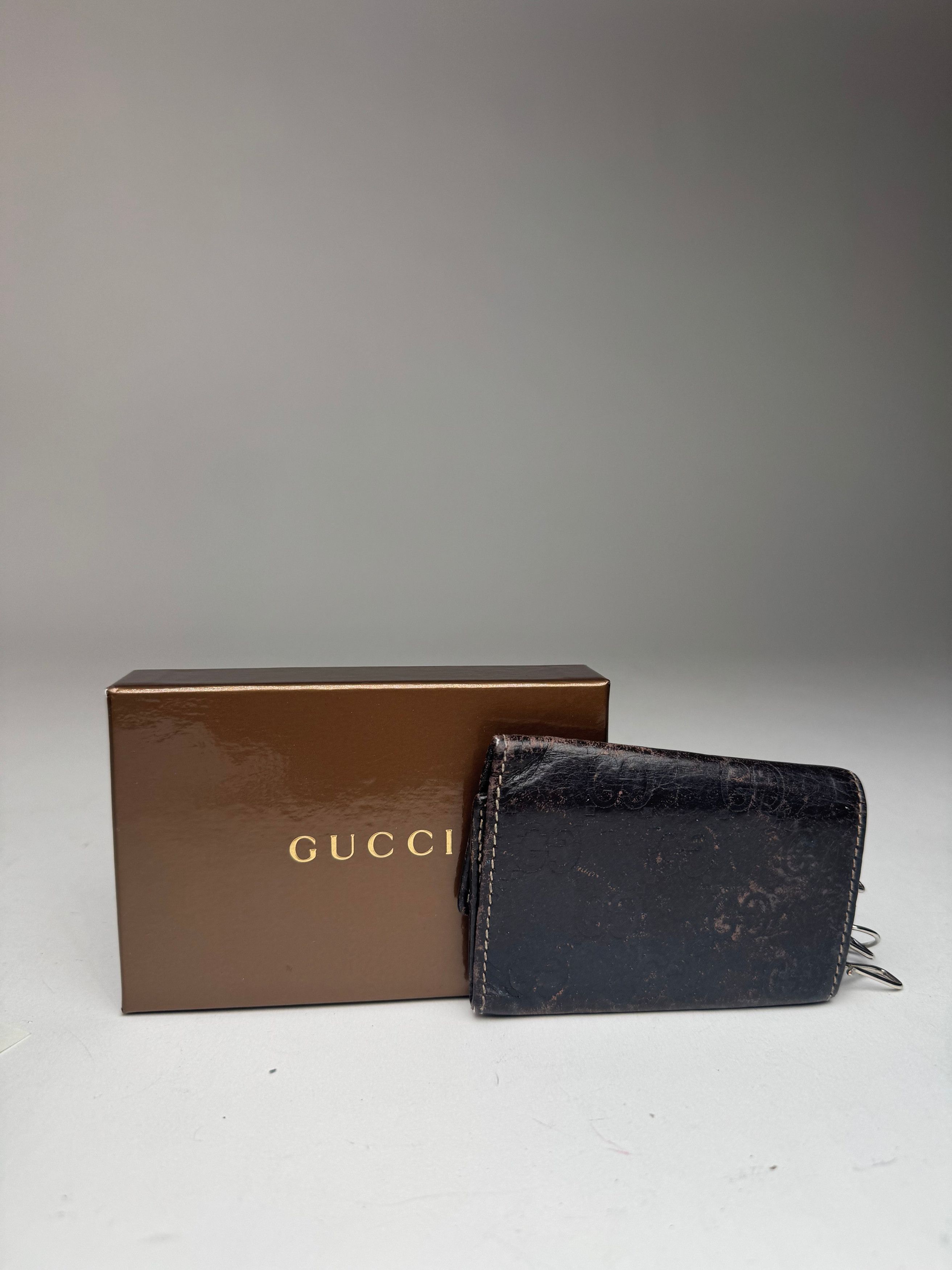 Gucci Vintage Leather Monogram Key Holder Brown Size ONE SIZE - 2 Thumbnail