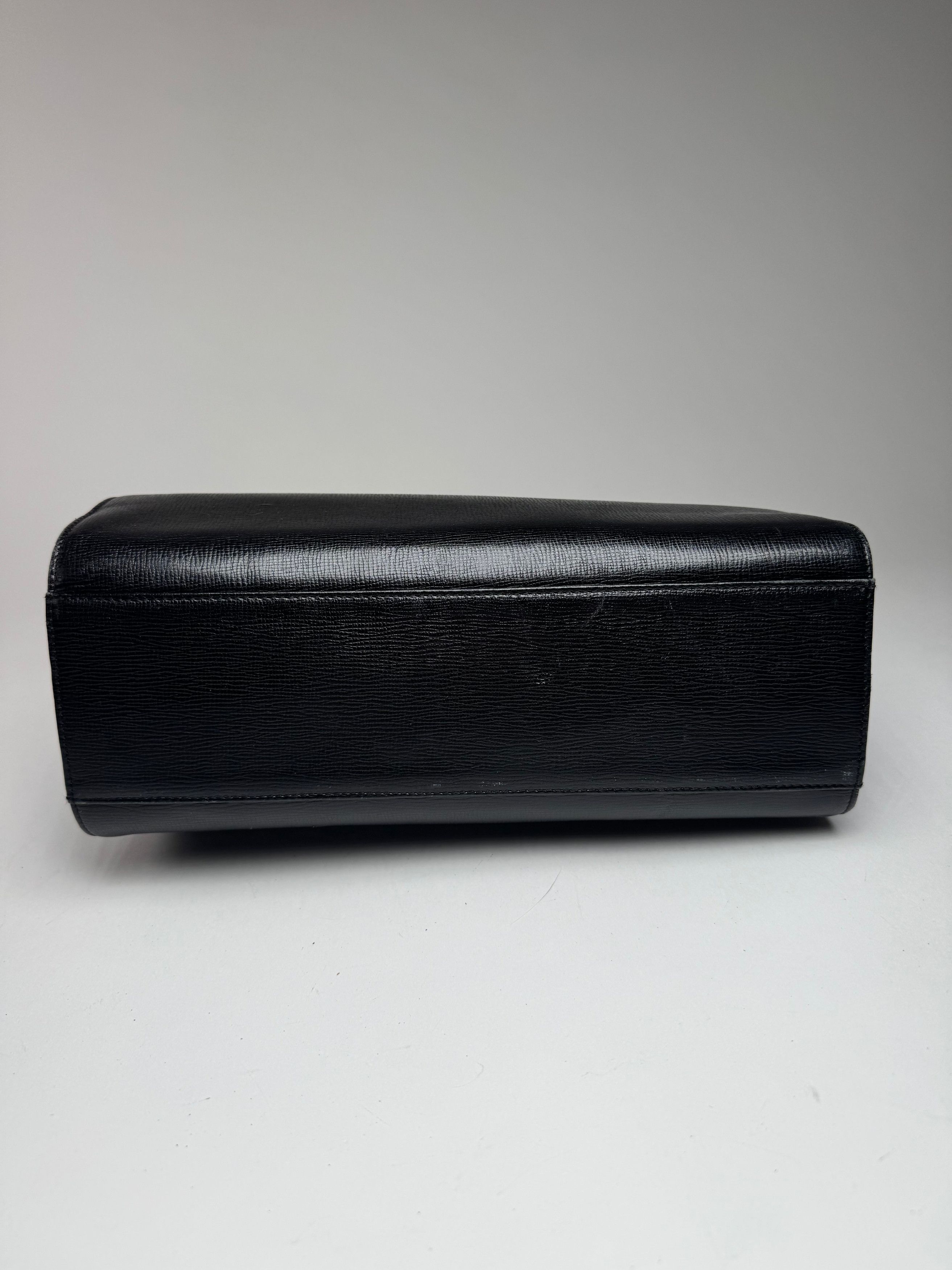 Givenchy Vintage 4G Leather Bag Black Size ONE SIZE - 8 Thumbnail