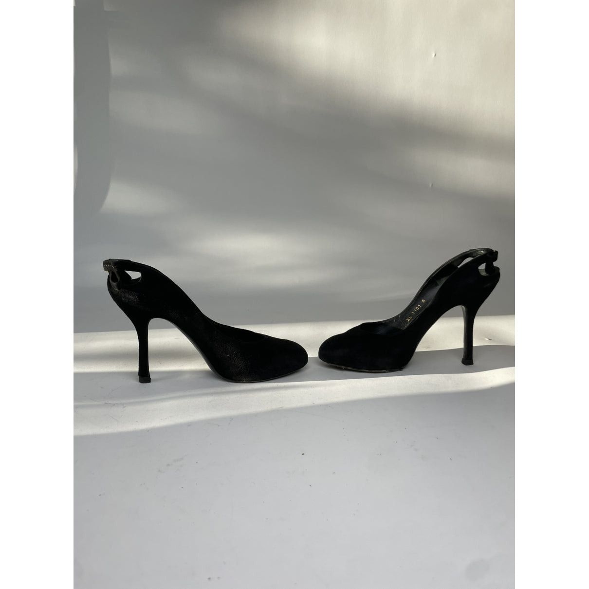 Louis Vuitton Streamline Black Patent Leather Heel Size US 6 / IT 36 - 5 Thumbnail