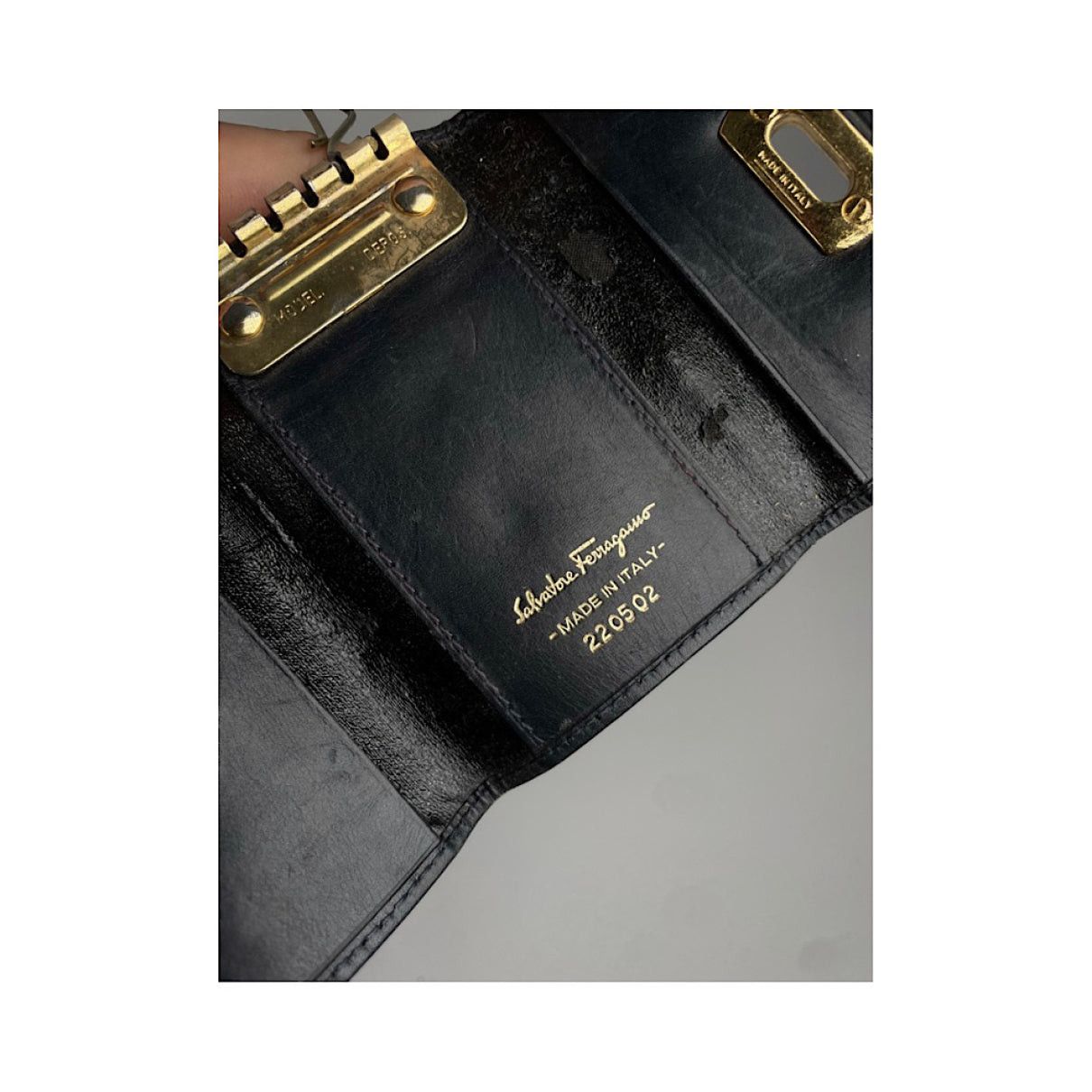 Salvatore Ferragamo Black Patent Leather Purse Size ONE SIZE - 5 Thumbnail