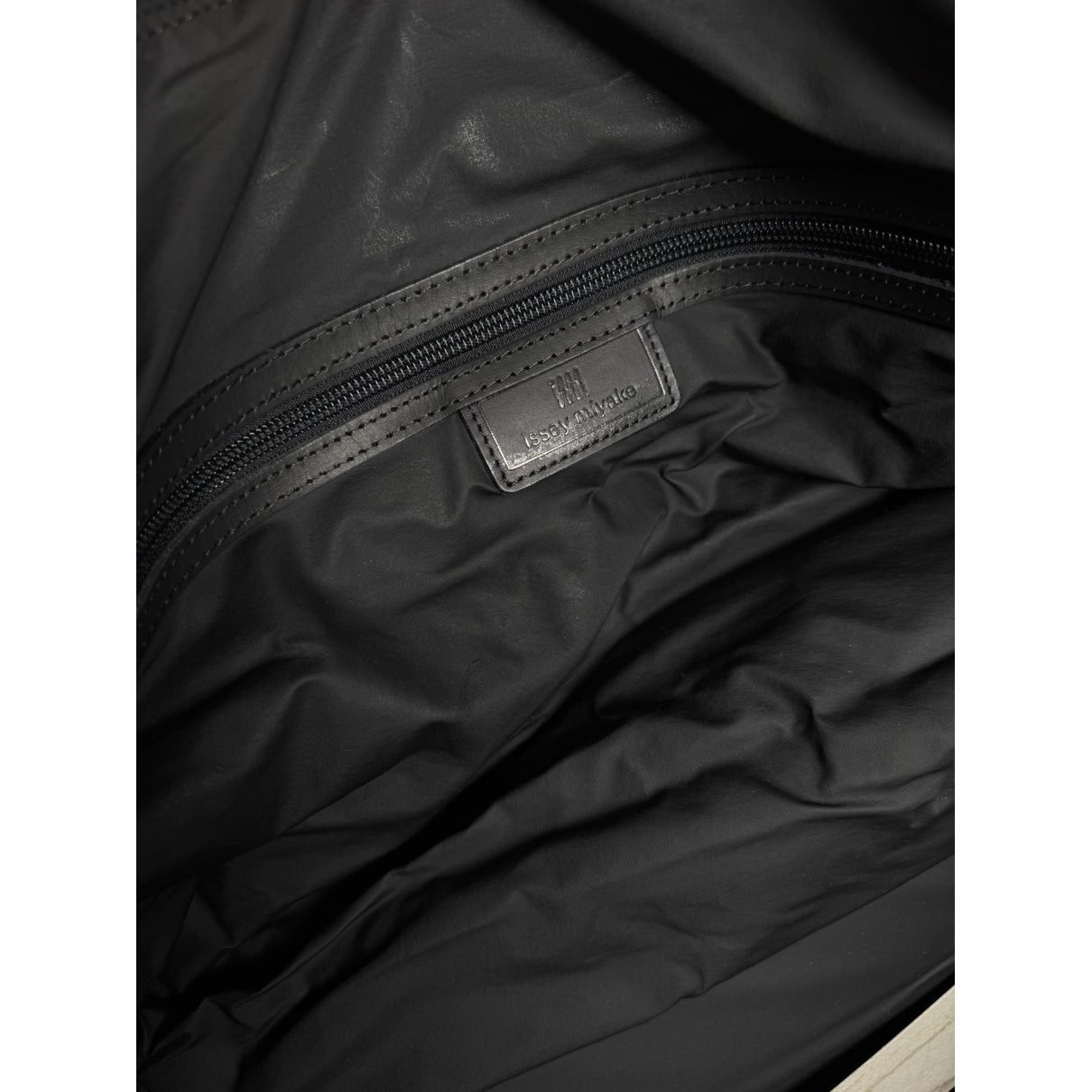 Issey Miyake Black Vegan Leather Travel Bag Size ONE SIZE - 4 Thumbnail