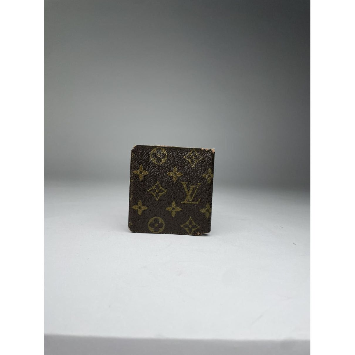 Louis Vuitton Brown Leather Purse Size ONE SIZE - 3 Thumbnail