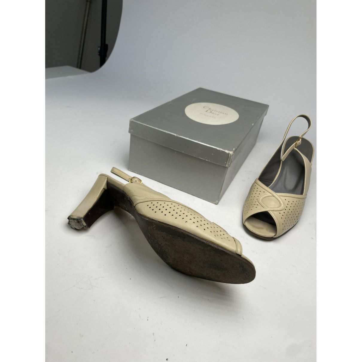 Dior Beige Leather Heel Size US 6.5 / IT 36.5 - 2 Thumbnail