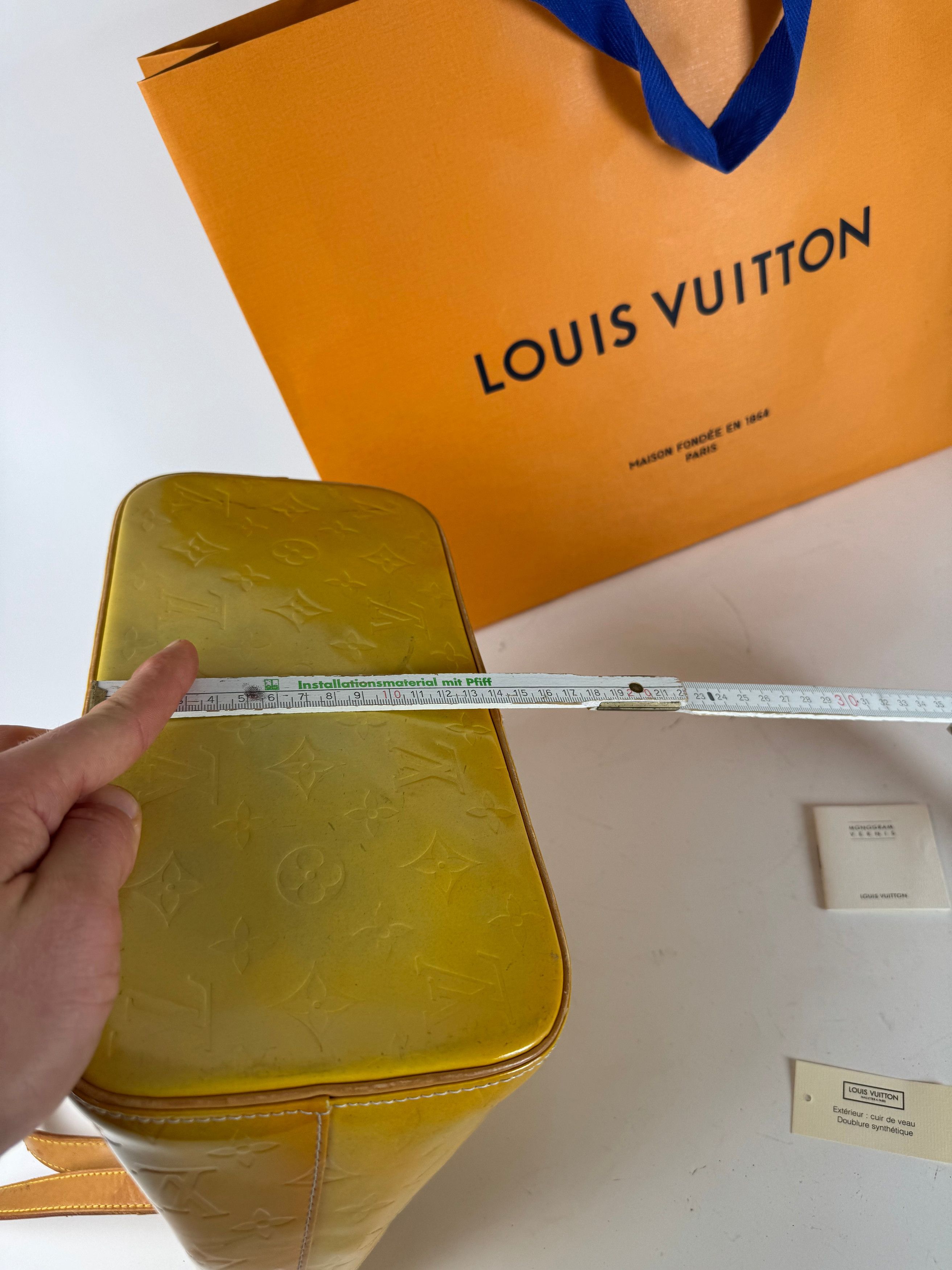 Louis Vuitton Vintage Vernis Leather Bag Yellow Size ONE SIZE - 11 Thumbnail