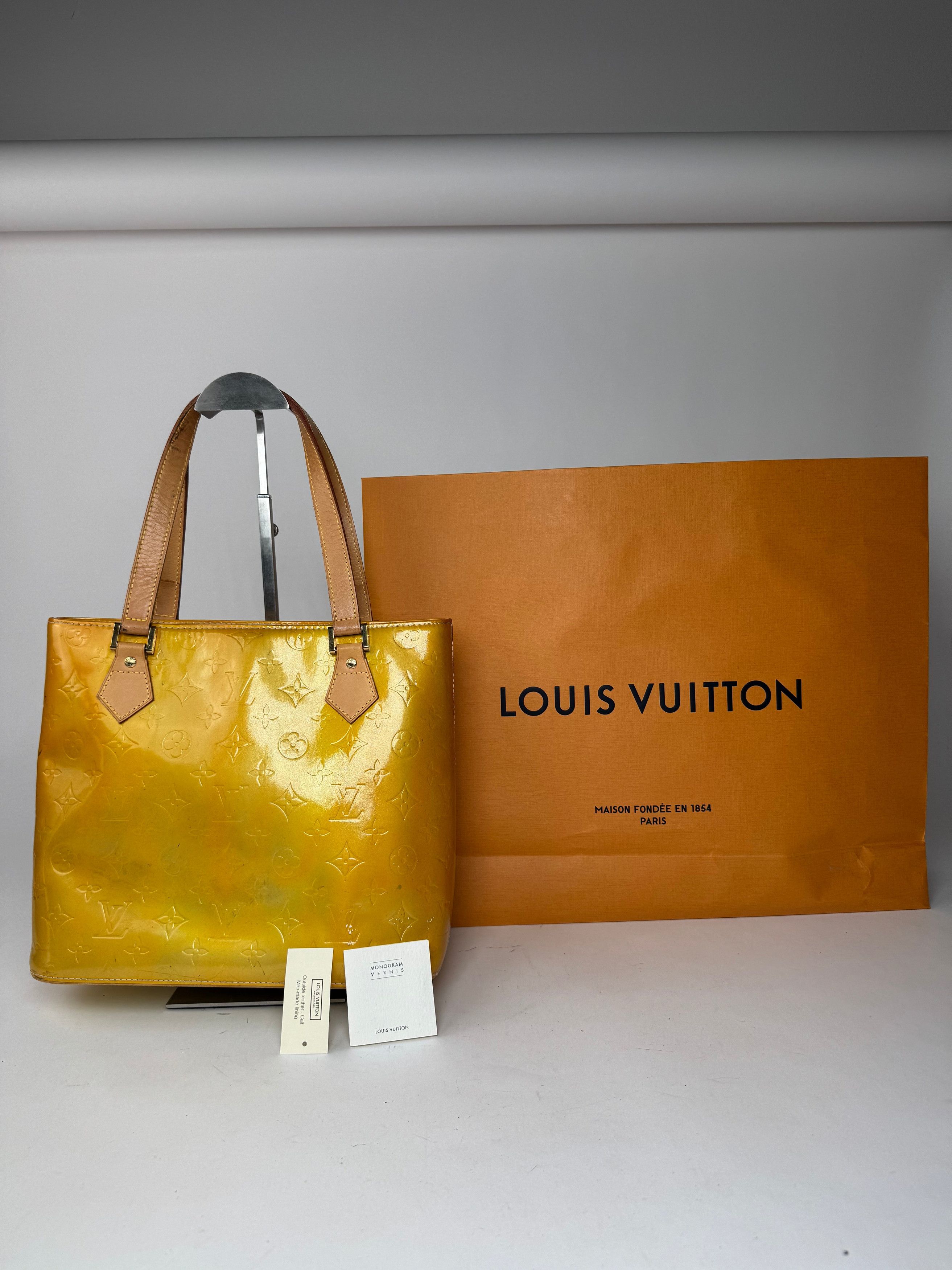 Louis Vuitton Vintage Vernis Leather Bag Yellow Size ONE SIZE - 13 Thumbnail
