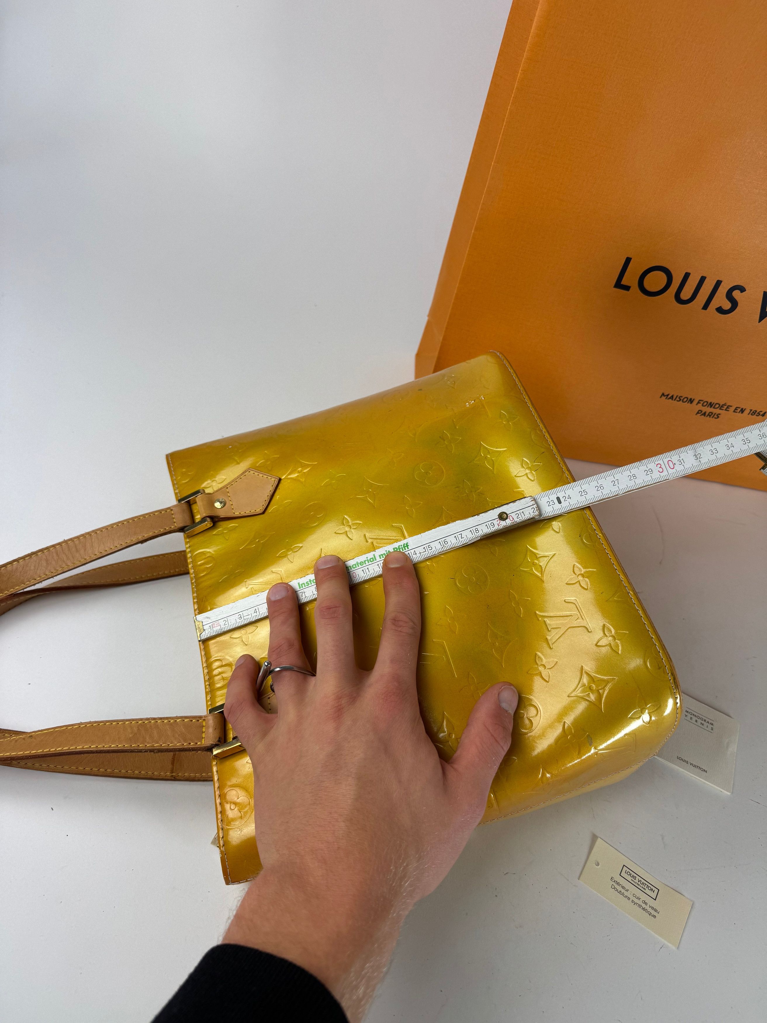 Louis Vuitton Vintage Vernis Leather Bag Yellow Size ONE SIZE - 10 Thumbnail