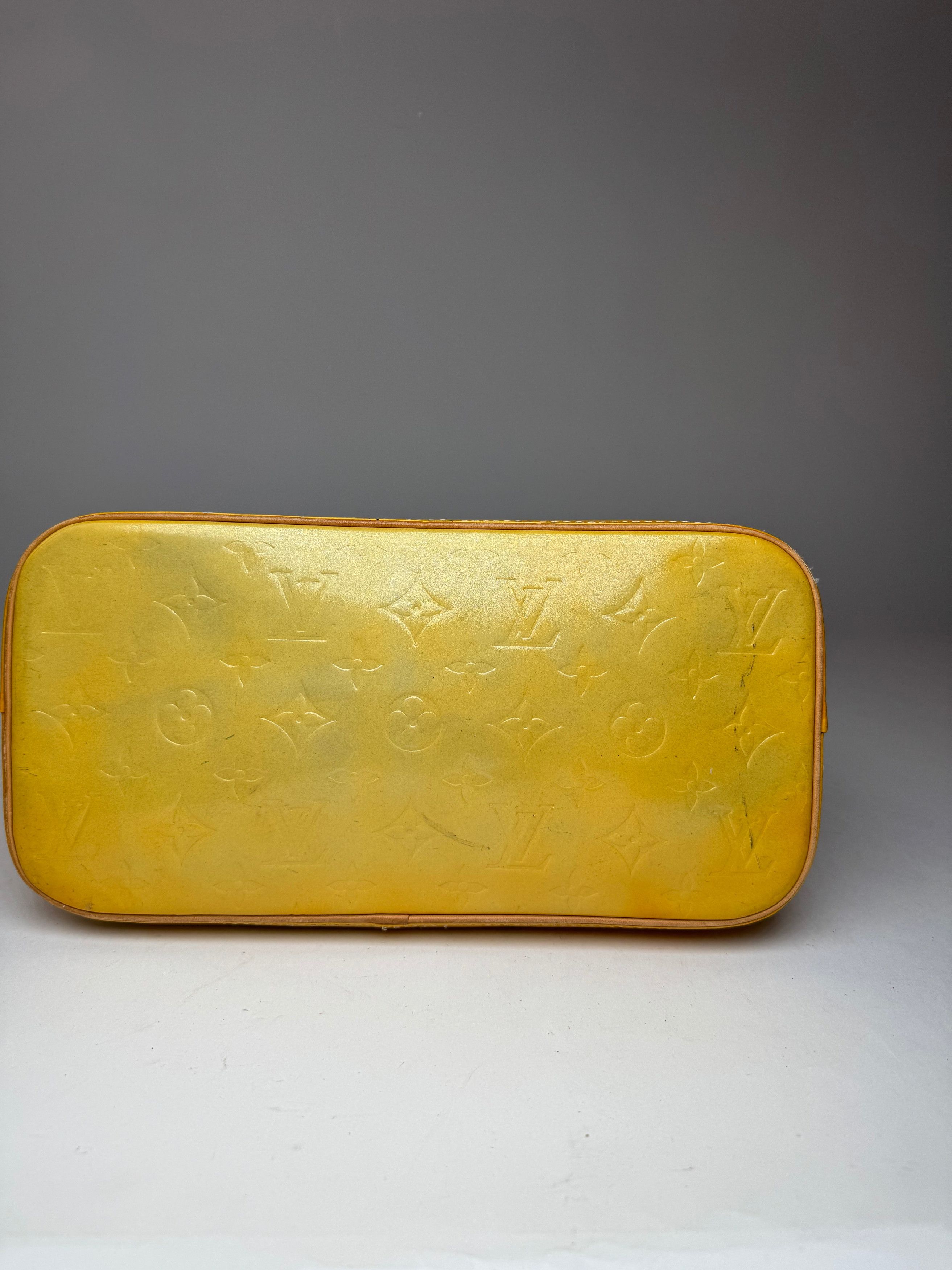 Louis Vuitton Vintage Vernis Leather Bag Yellow Size ONE SIZE - 7 Thumbnail
