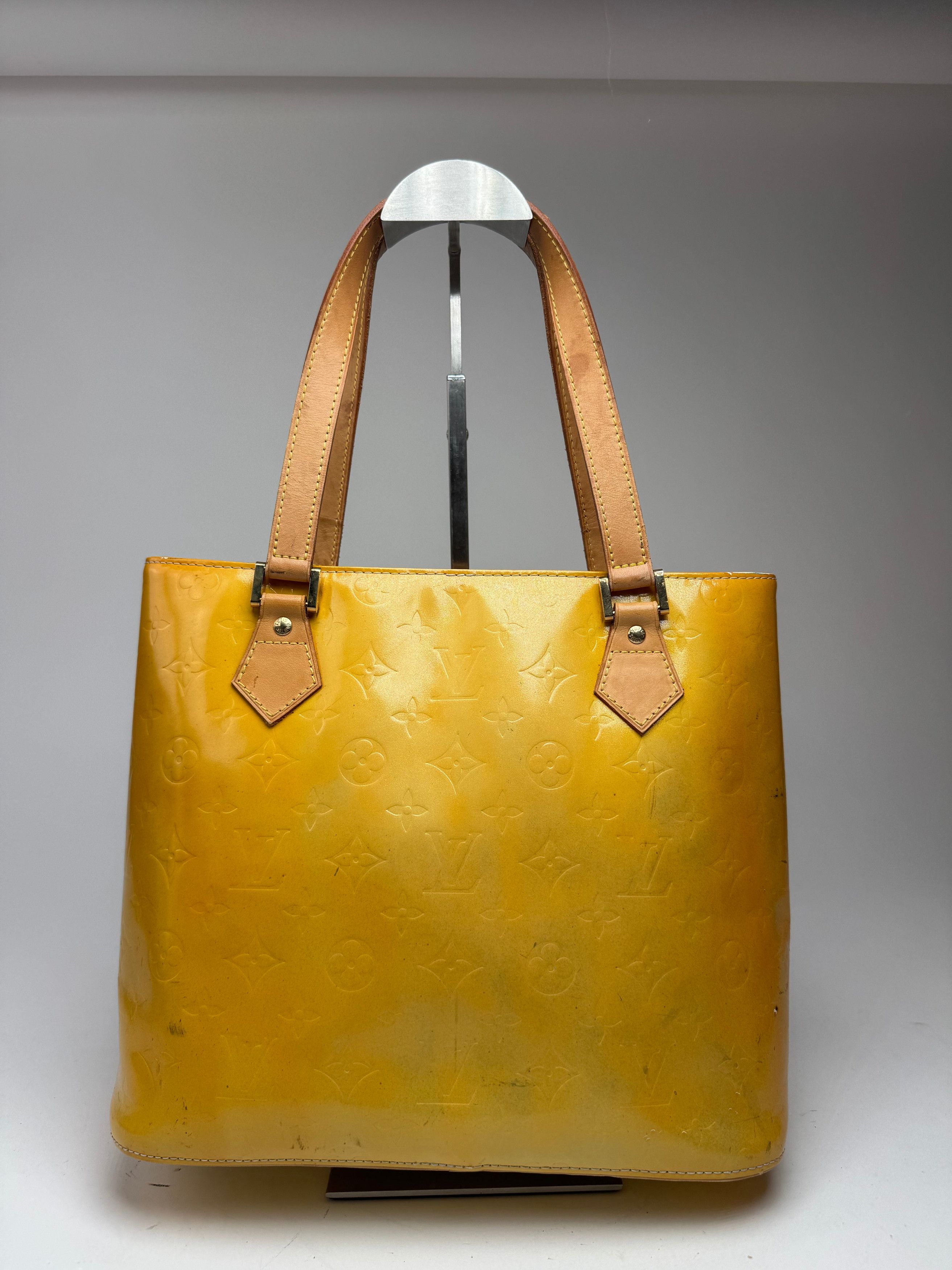 Louis Vuitton Vintage Vernis Leather Bag Yellow Size ONE SIZE - 4 Thumbnail