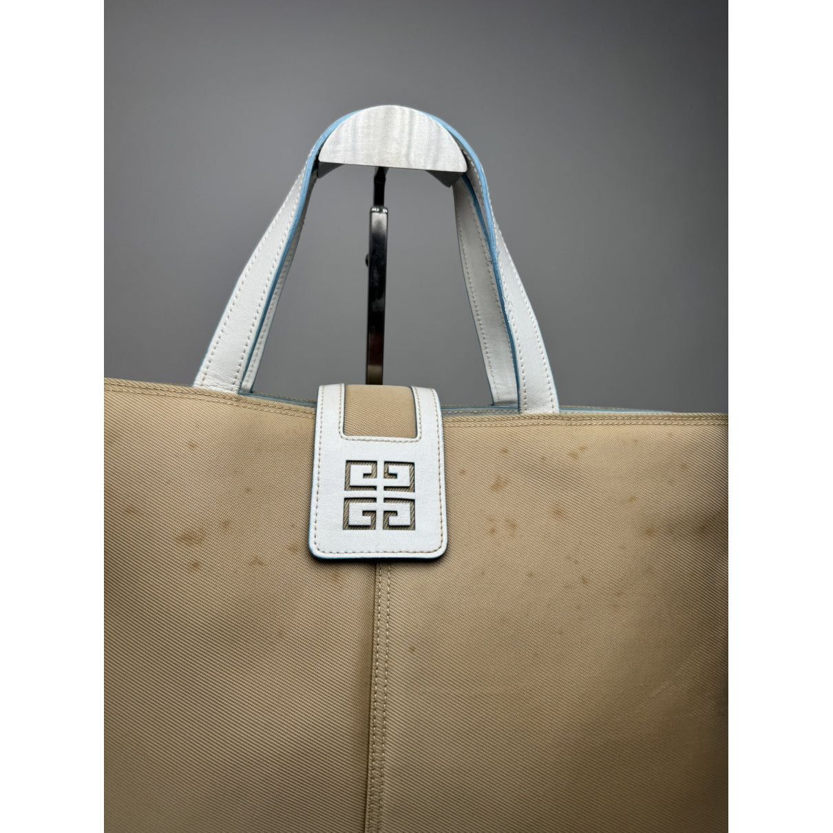 Givenchy 4G Beige Leather Handbag Size ONE SIZE - 2 Thumbnail