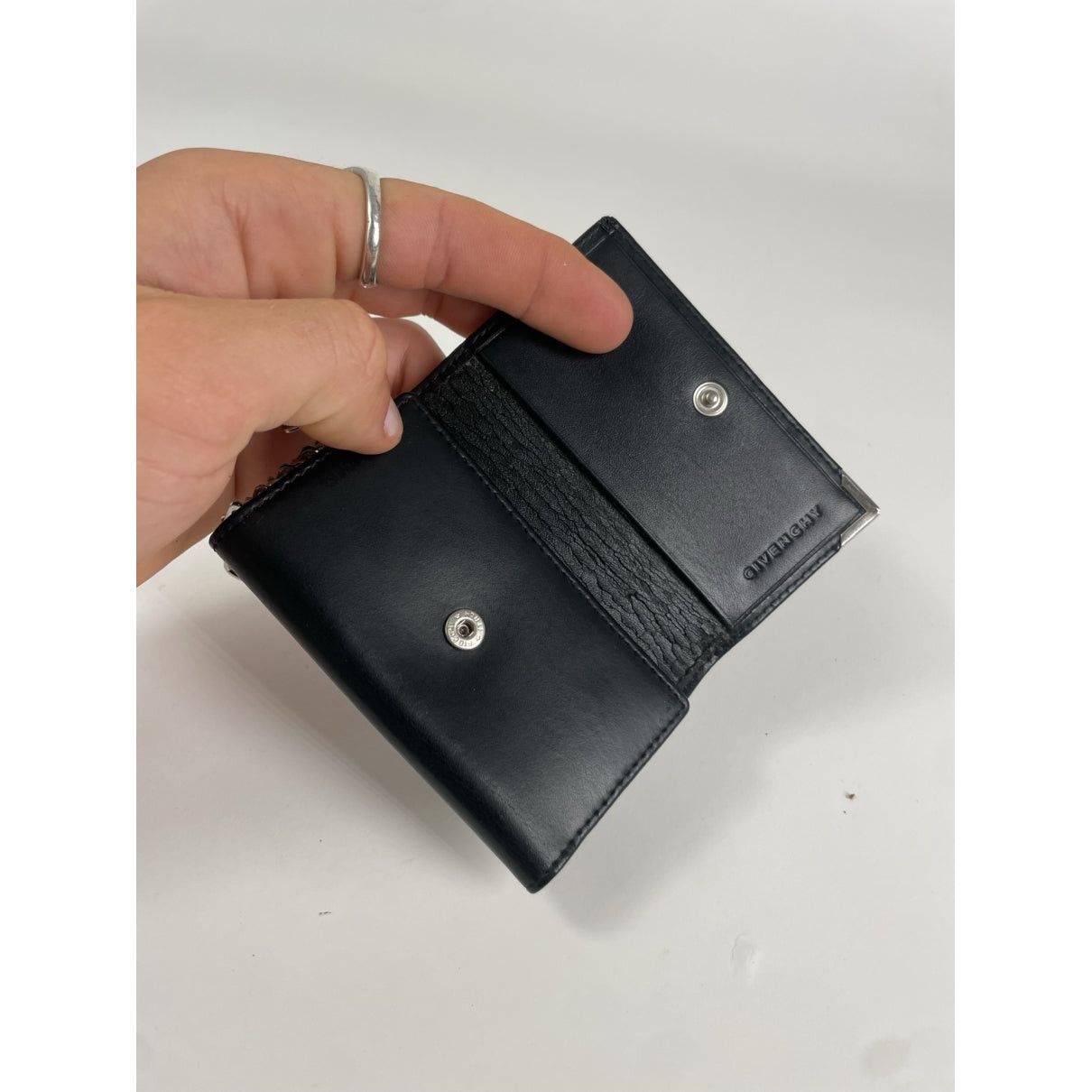 Givenchy Black Leather Purse Size ONE SIZE - 5 Thumbnail