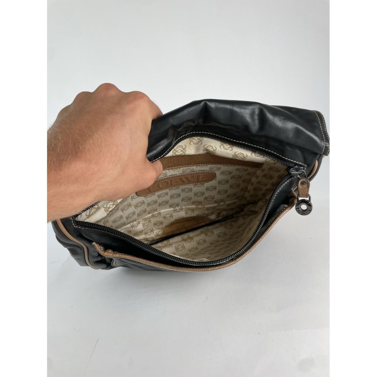 Loewe Amazona Black Leather Handbag Size ONE SIZE - 2 Thumbnail
