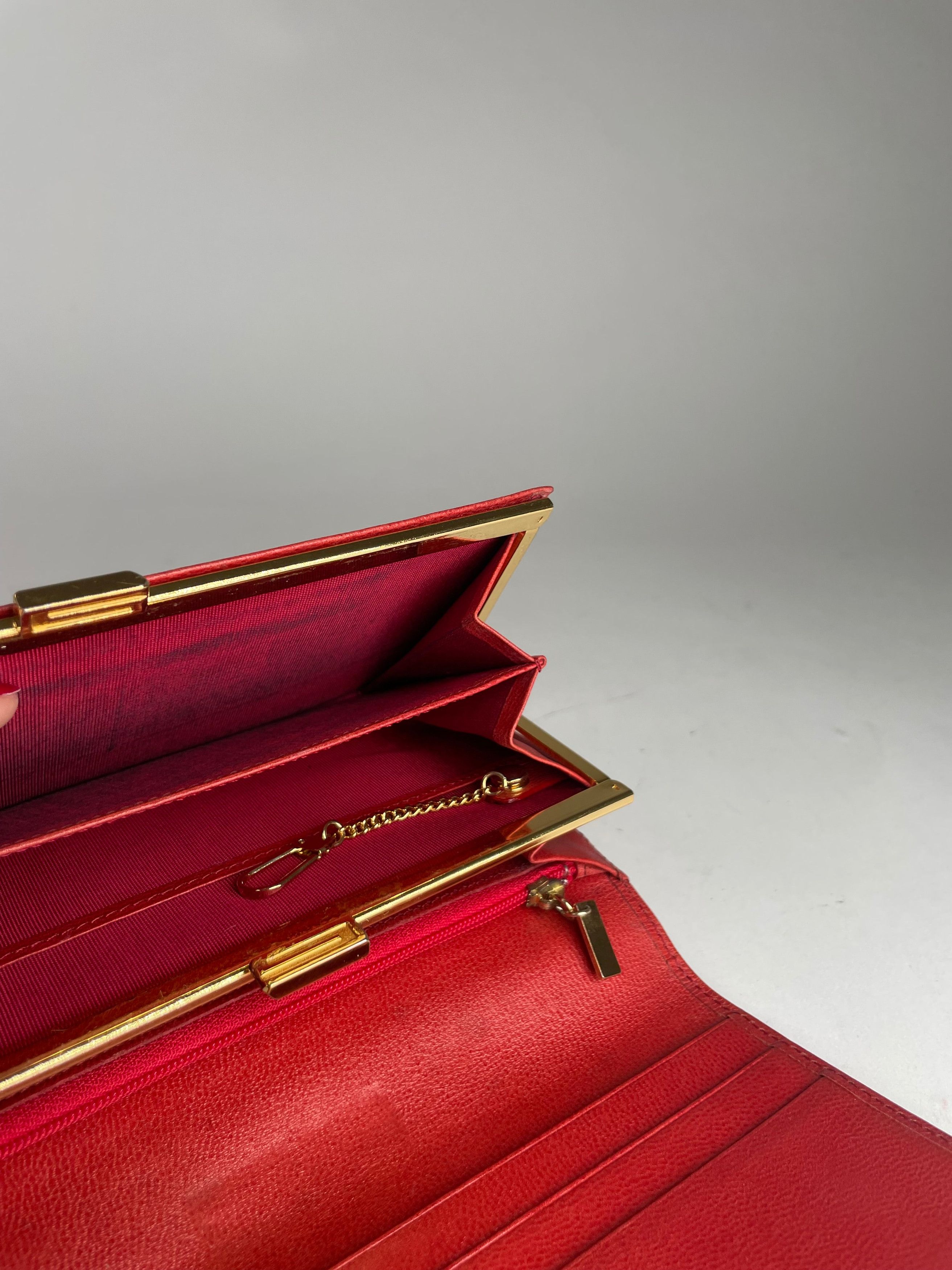 Givenchy Vintage GV3 Leather Wallet Red Size ONE SIZE - 11 Thumbnail