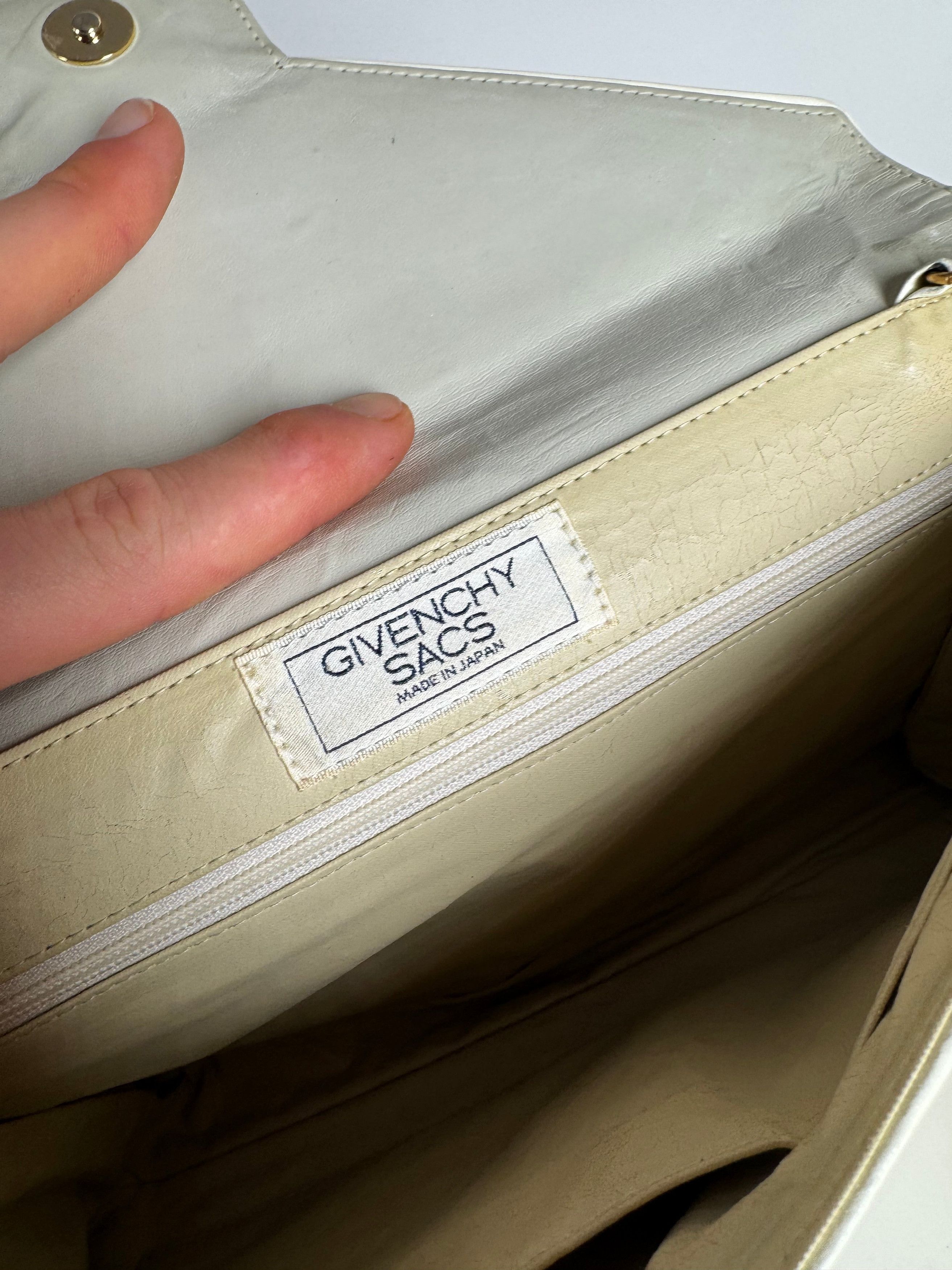 Givenchy Vintage 4G leather Bag White Size ONE SIZE - 3 Thumbnail